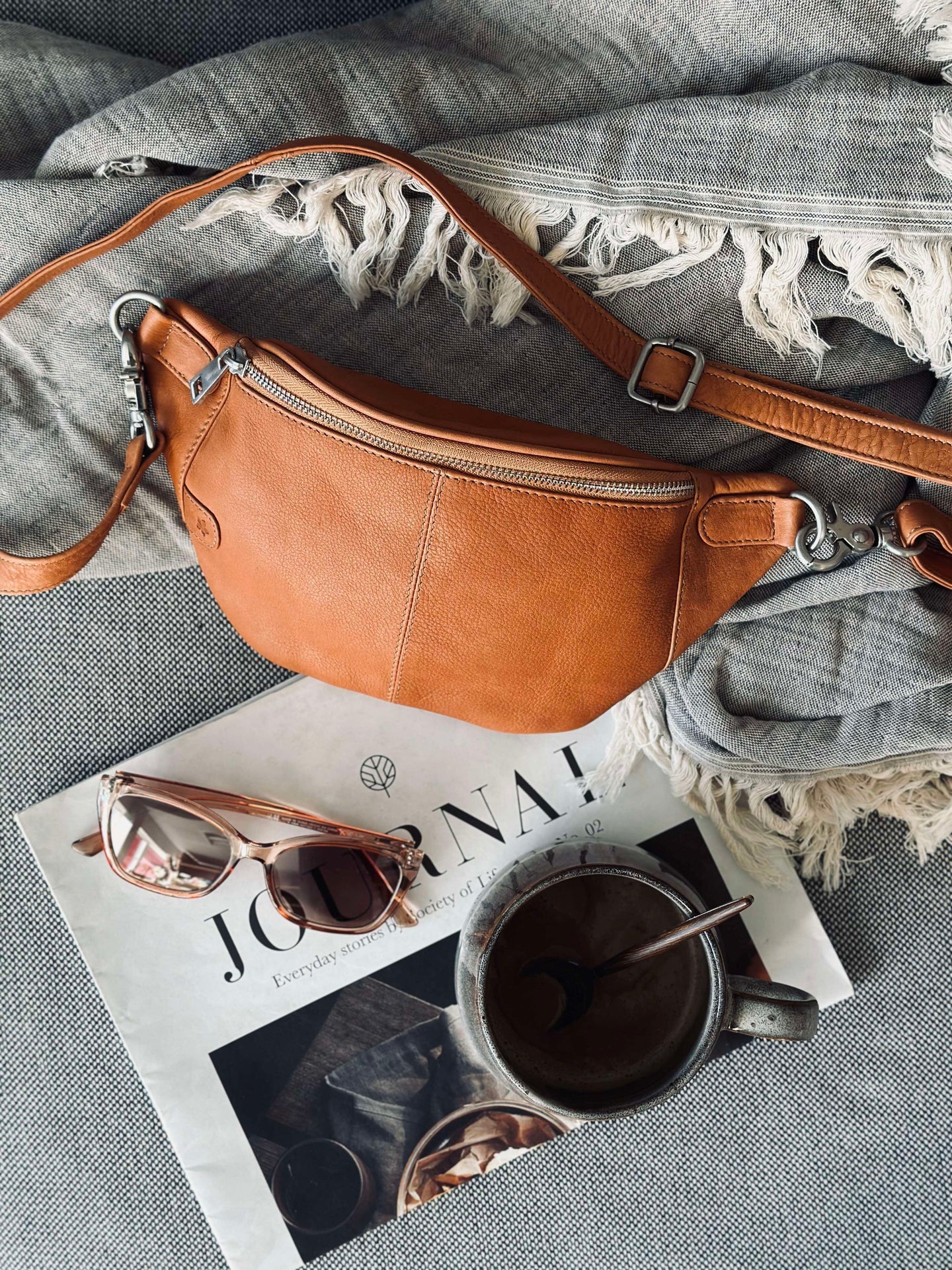 Bauchtasche Molly - Cognac / Silber