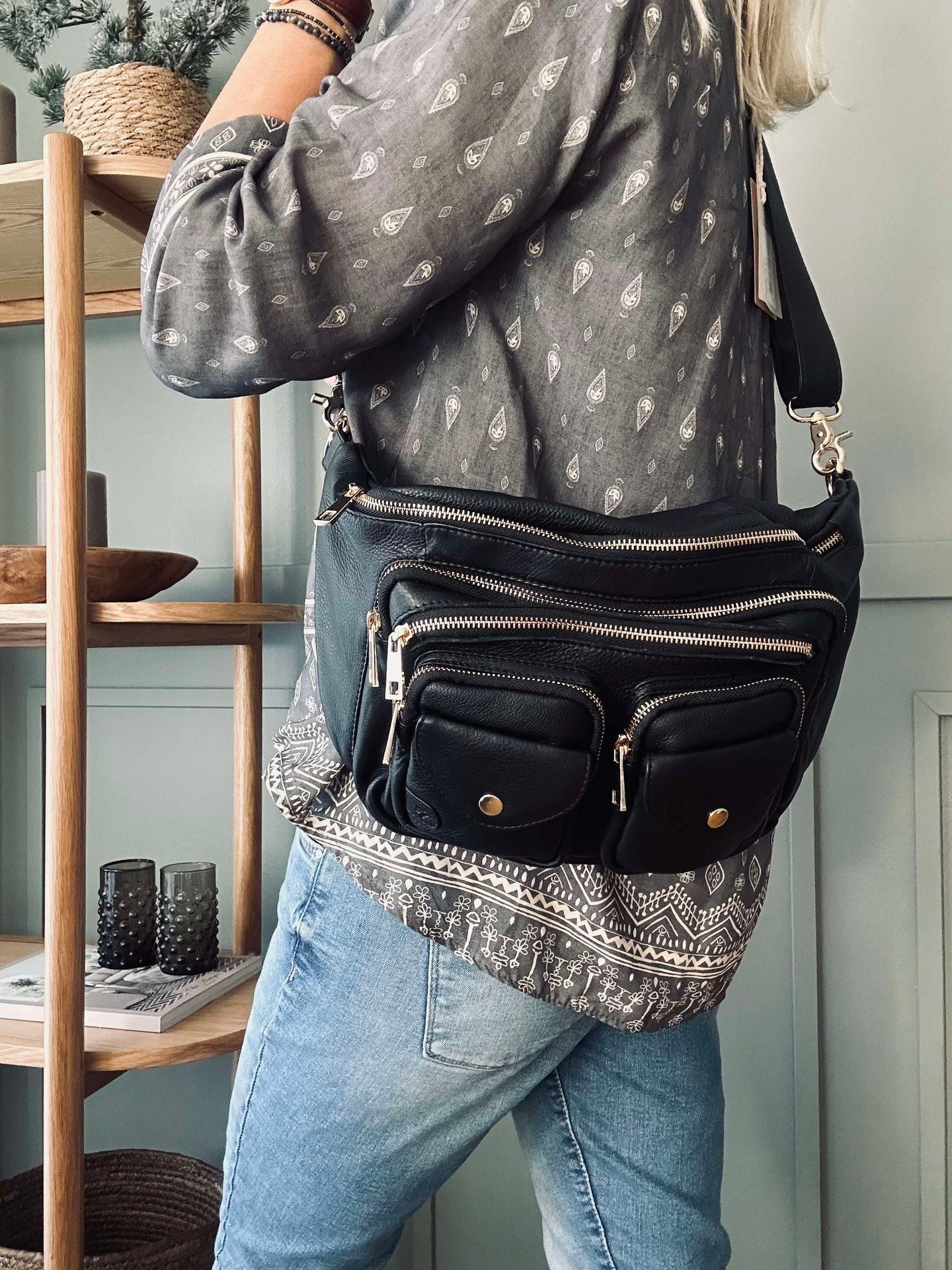 Bumbag Big Deluxe - Schwarz / Gold