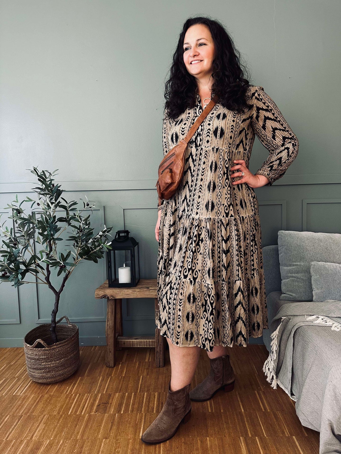 Kleid Hallie Beige
