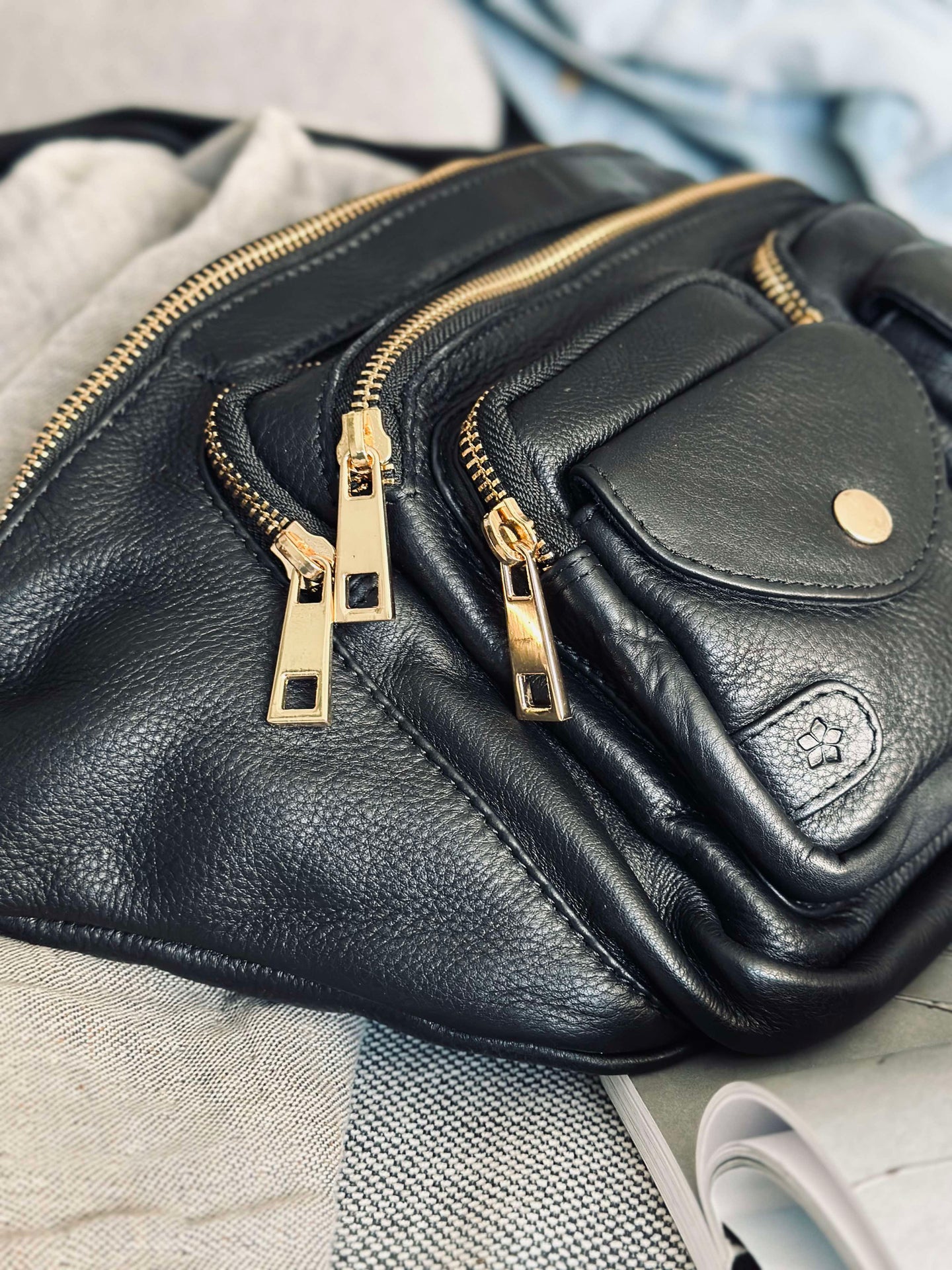 Bumbag Big Deluxe - Schwarz / Gold