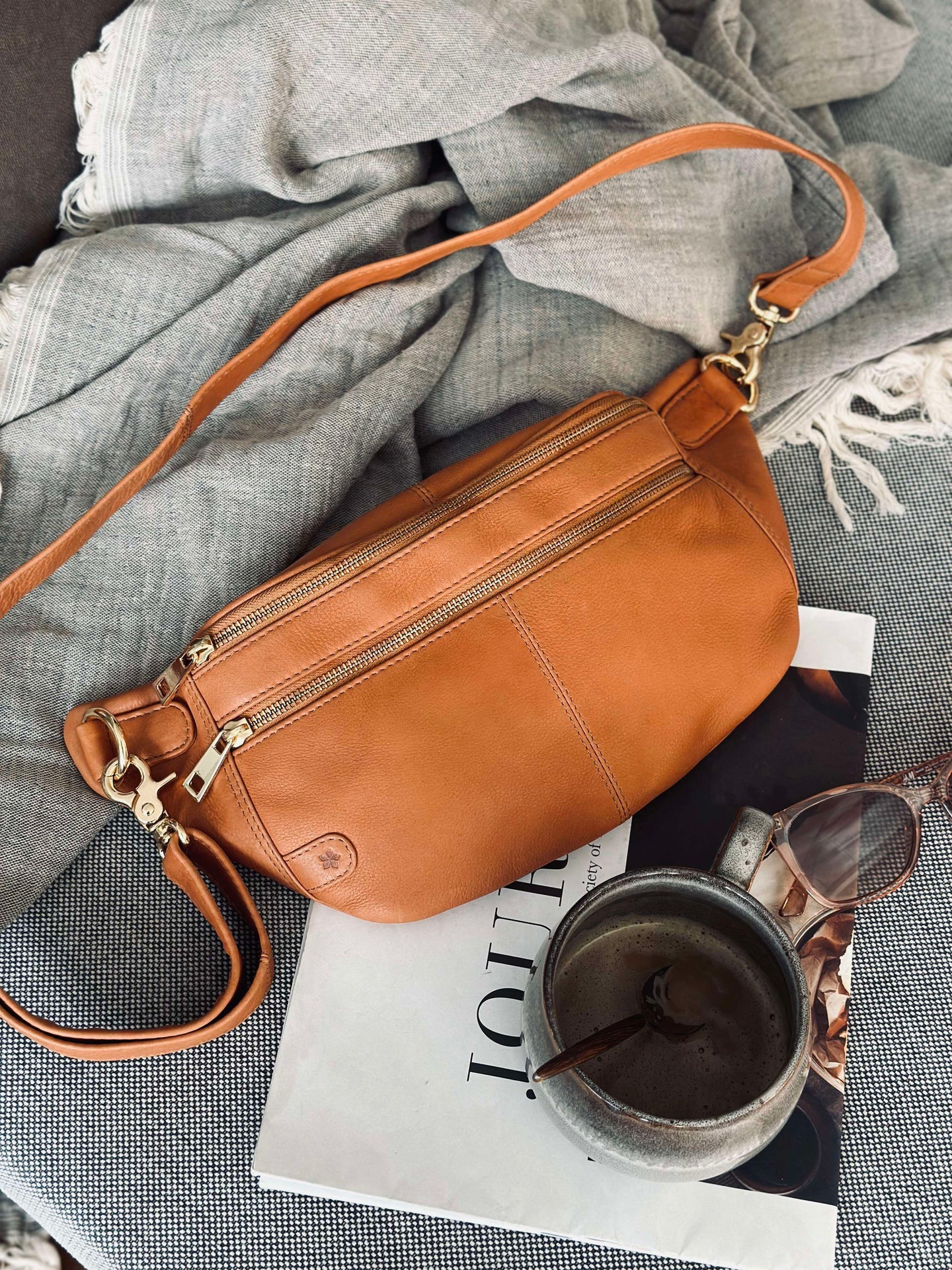 Bumbag Astrid - Cognac / Gold