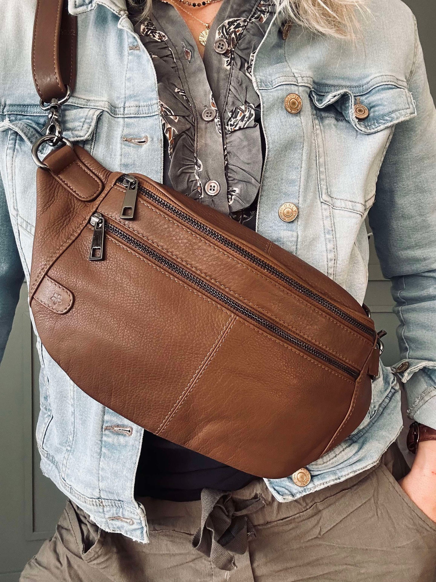 Bumbag Astrid - Braun / Gunmetal