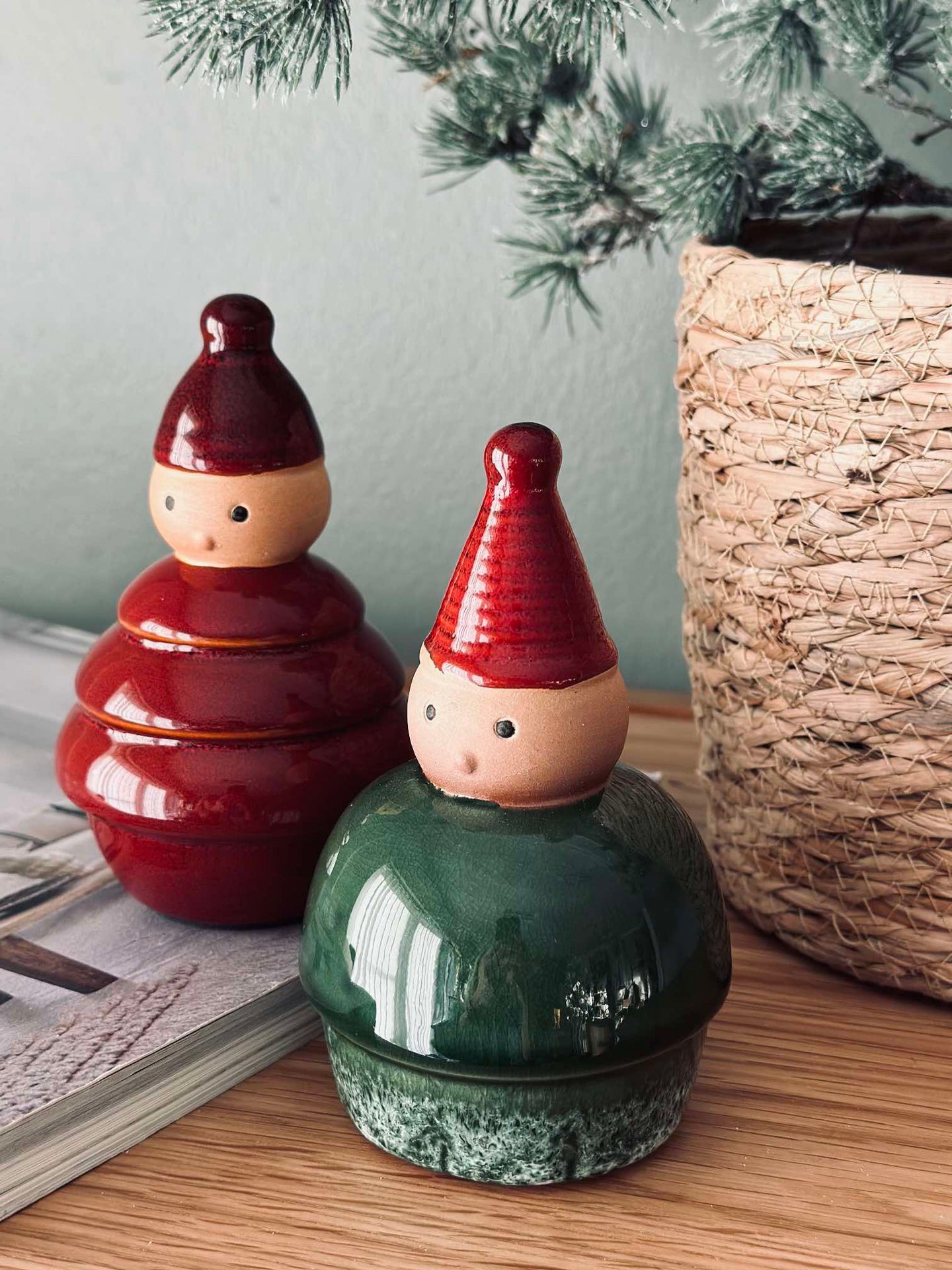 Weihnachtsmann Keramik - Grün