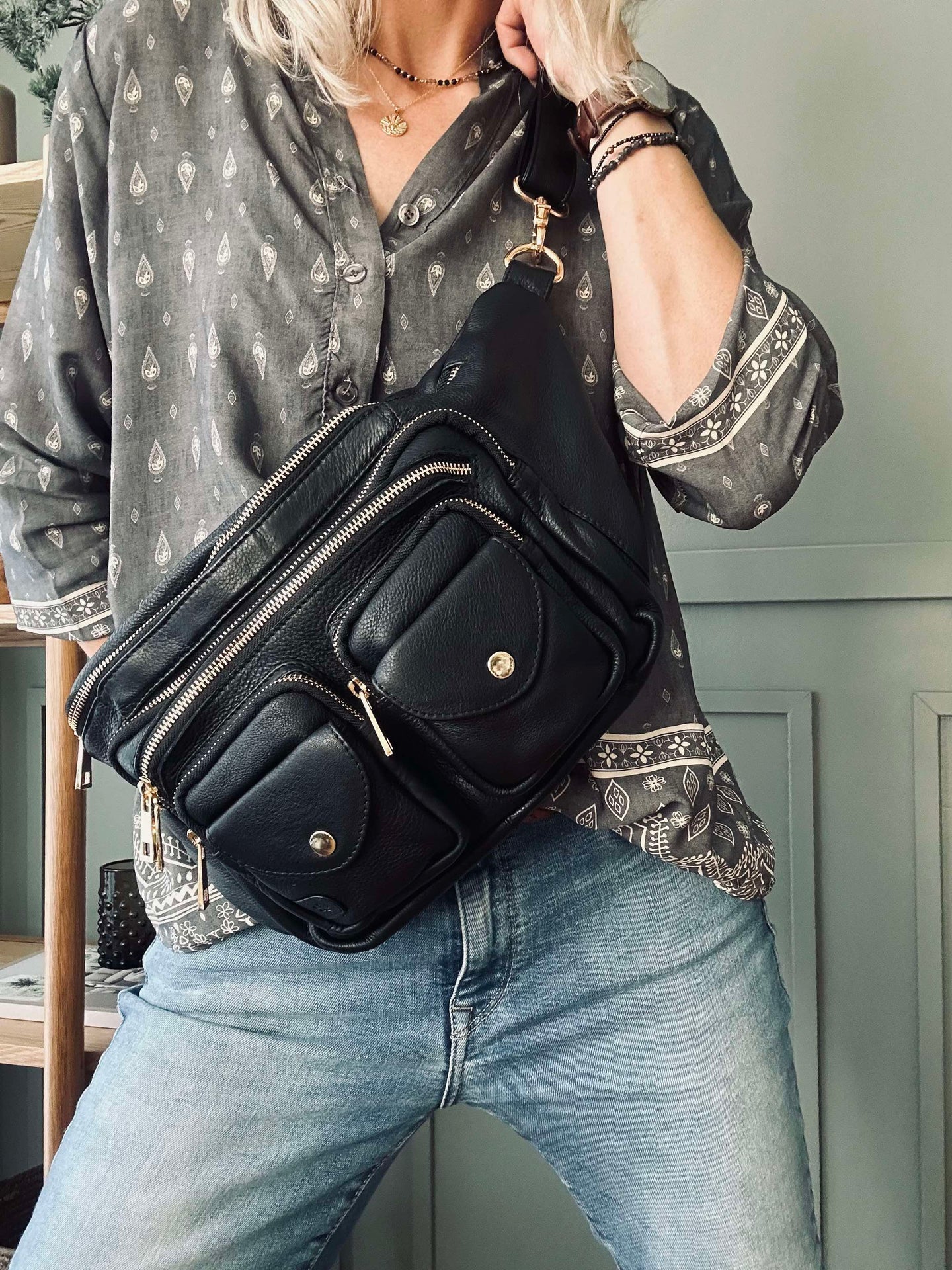 Bumbag Big Deluxe - Schwarz / Gold