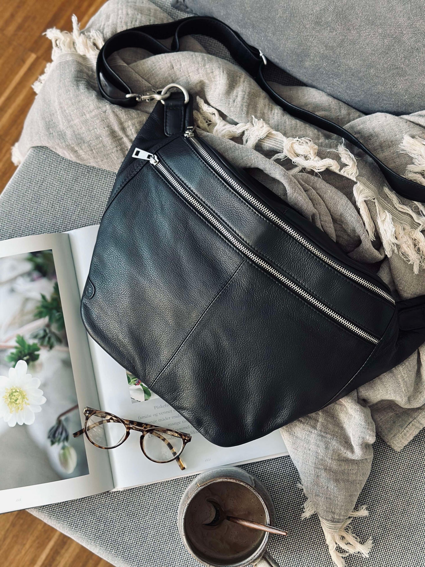 Bumbag BIG Astrid - Schwarz / Silber