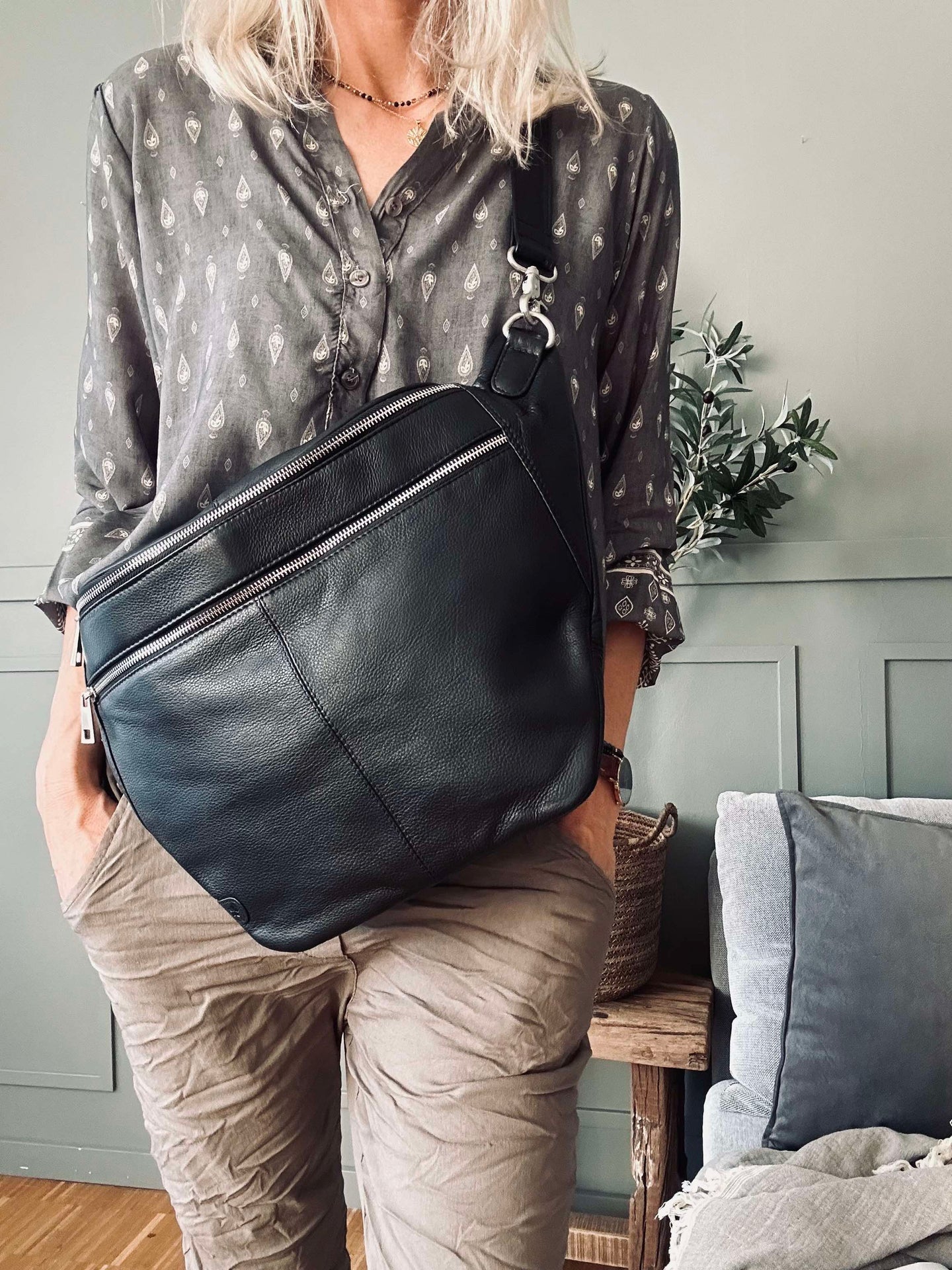 Bumbag BIG Astrid - Schwarz / Silber