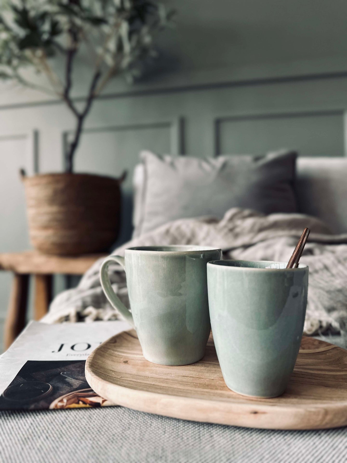 Becher ohne Henkel aus Steinzeug – Mint
