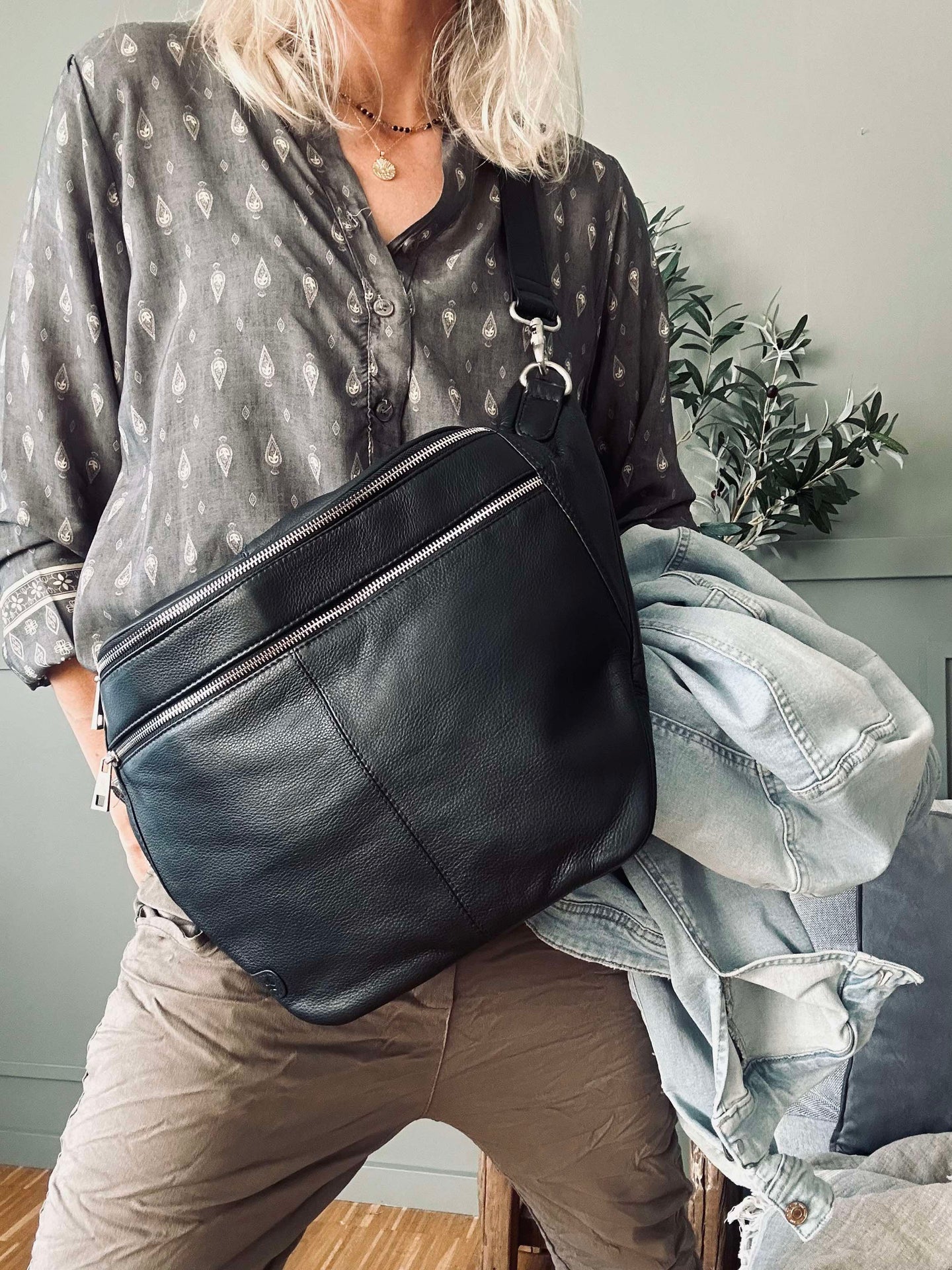 Bumbag BIG Astrid - Schwarz / Silber