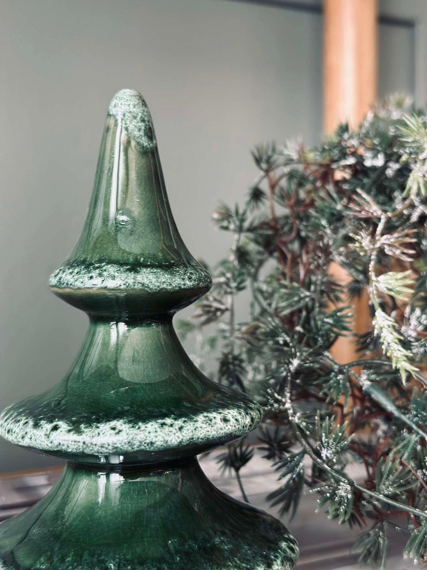 Weihnachtsbaum Keramik 18 cm