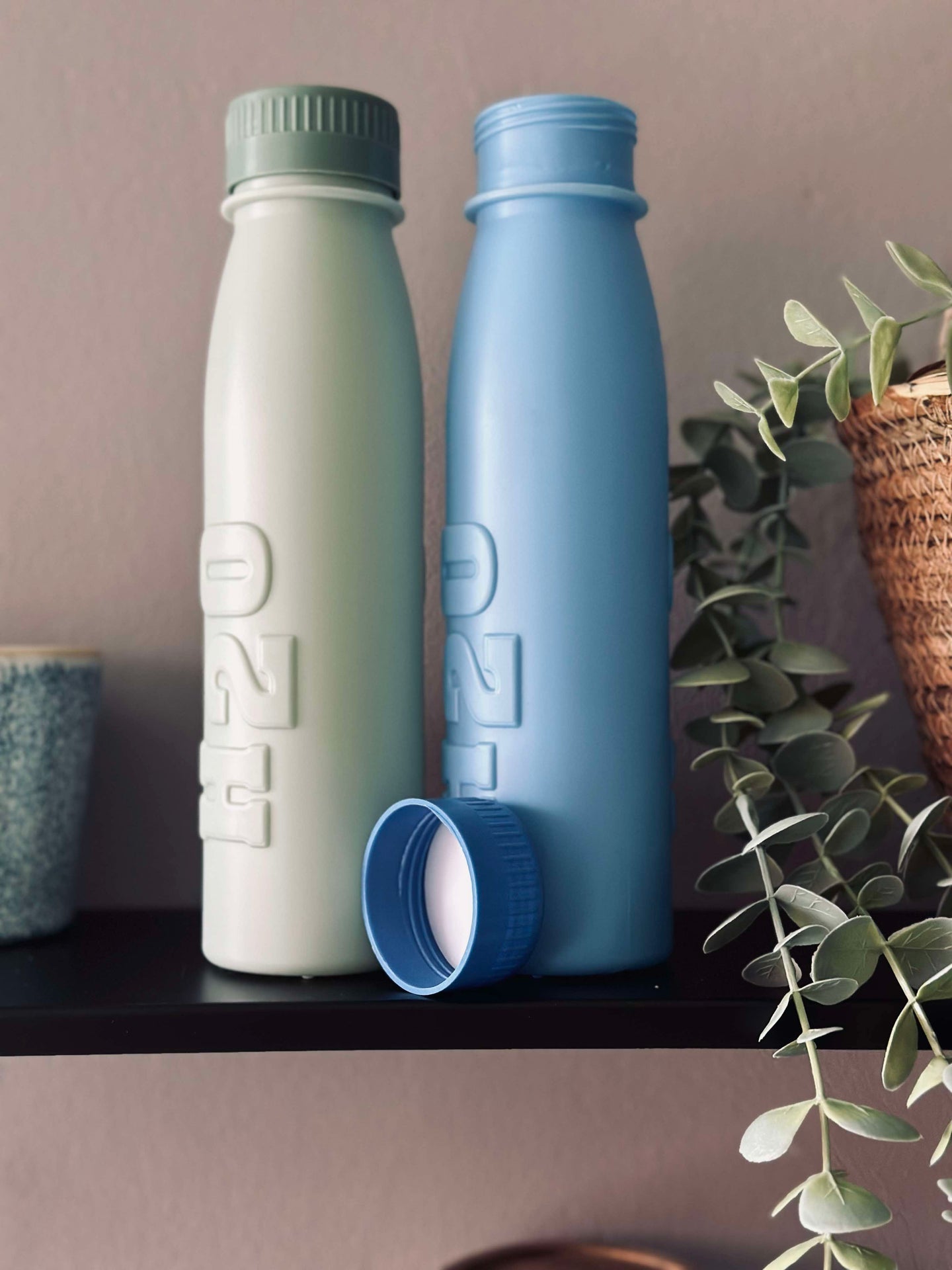 Trinkflasche H2O 500 ml - Grün / Blau Mix