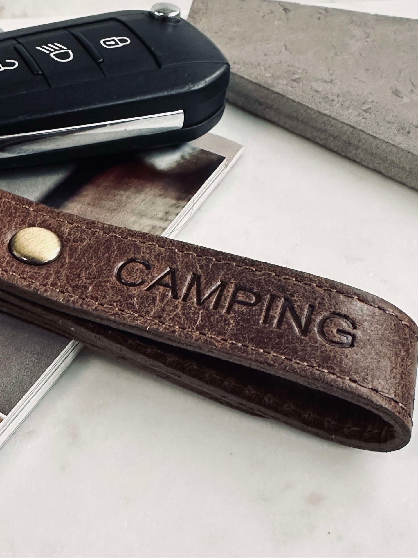 Schlüsselanhänger CAMPING