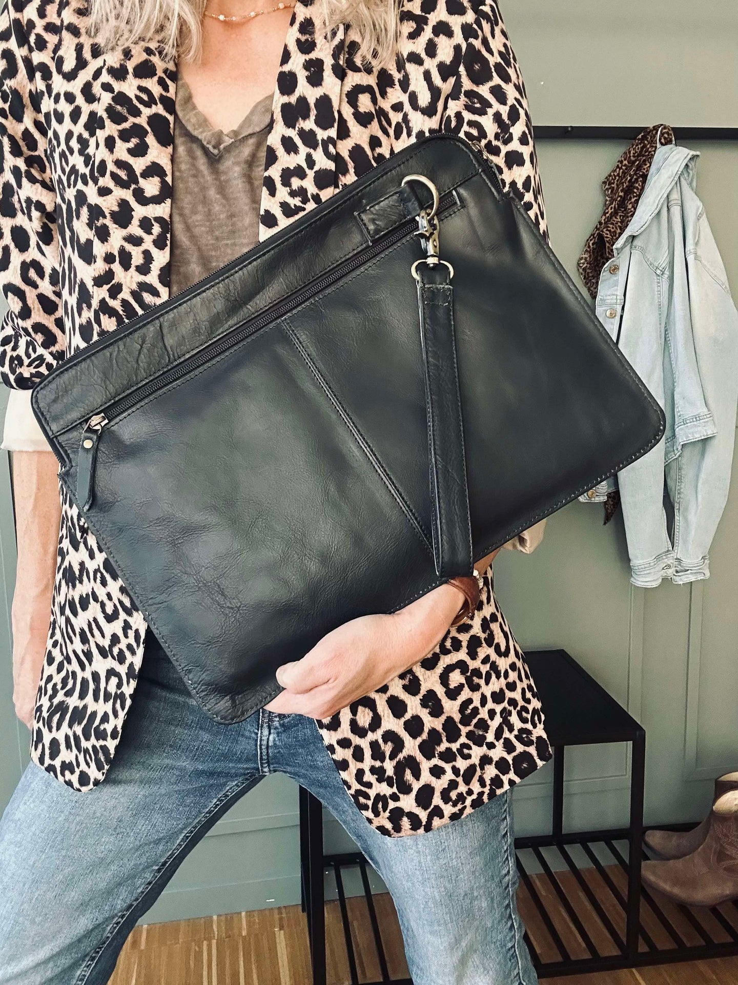 Laptop-Sleeve - Schwarzes Büffelleder