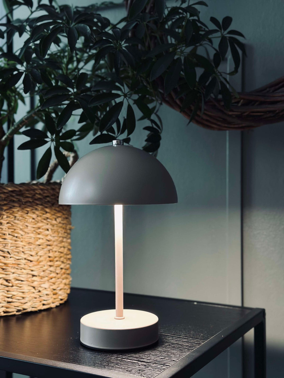 Tischlampe mit Touch - Sand