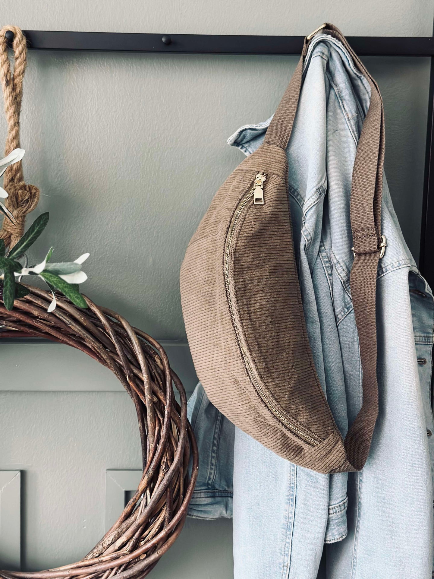 Bumbag - Beiger Samt