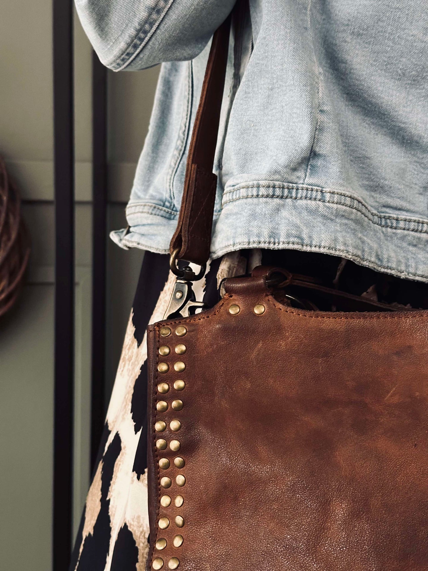 Arbeitstasche mit Nieten - Vintage Cognac