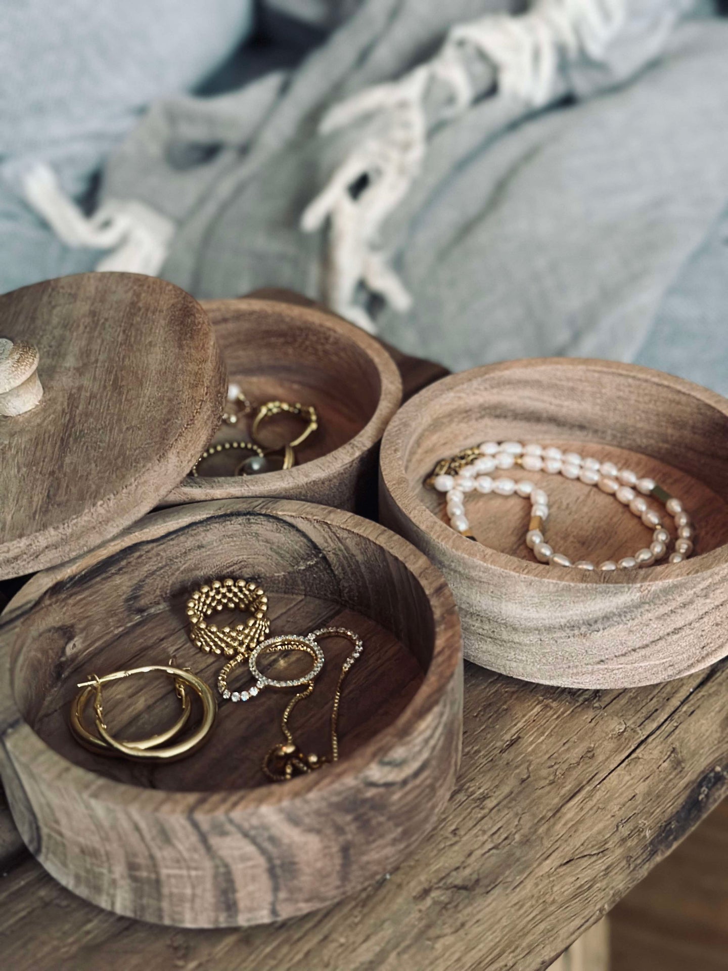 Box mit 3 Fächern und Deckel - Akazienholz