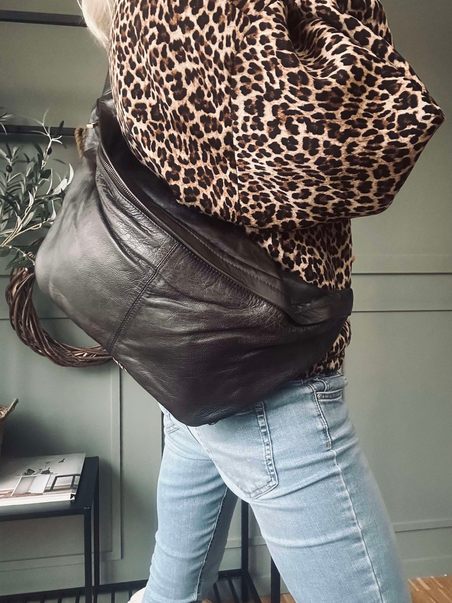 Cool Buffy XL Bauchtasche aus butterweichem Leder - Braun