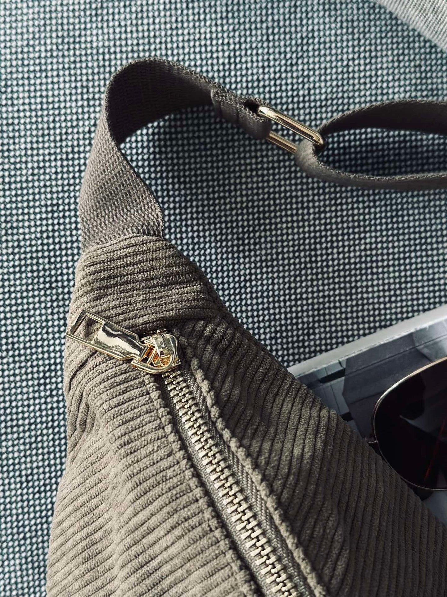 Bumbag - Beiger Samt
