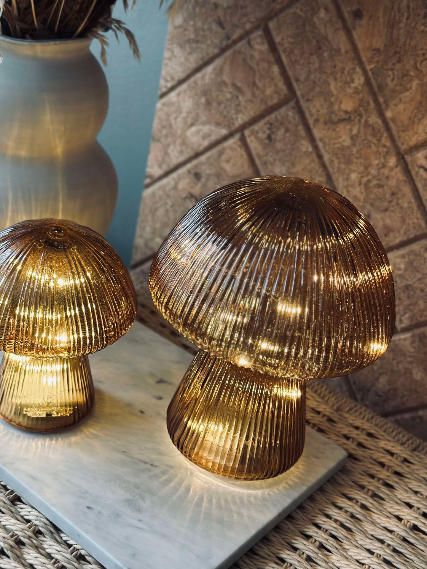 Mushroom mit Rillen 15cm - Golden