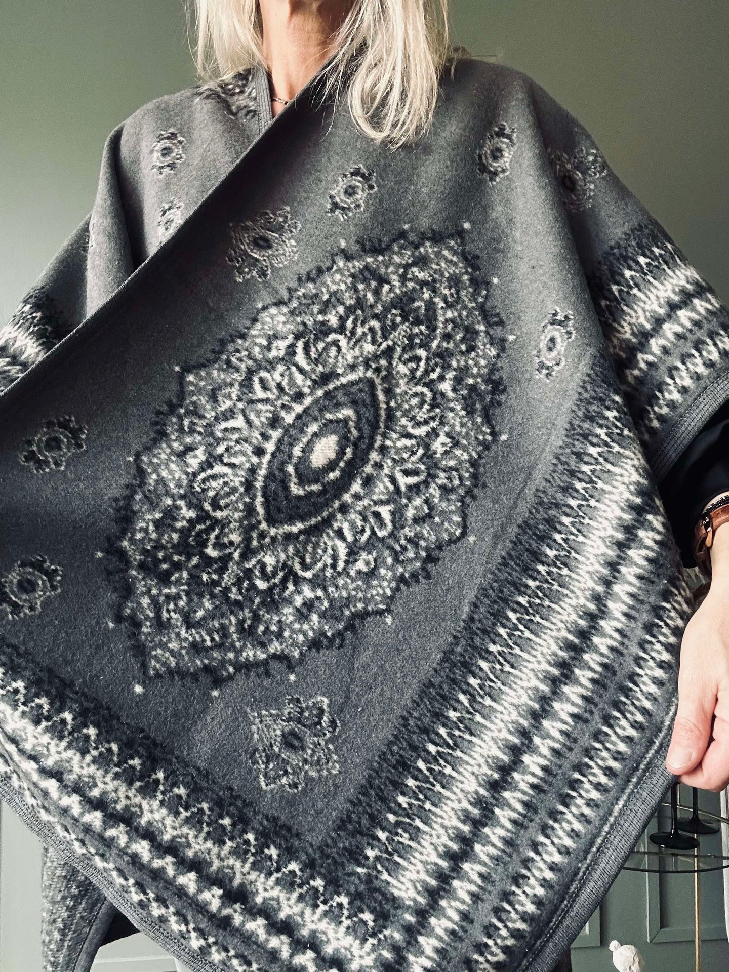 Poncho Grau boheme