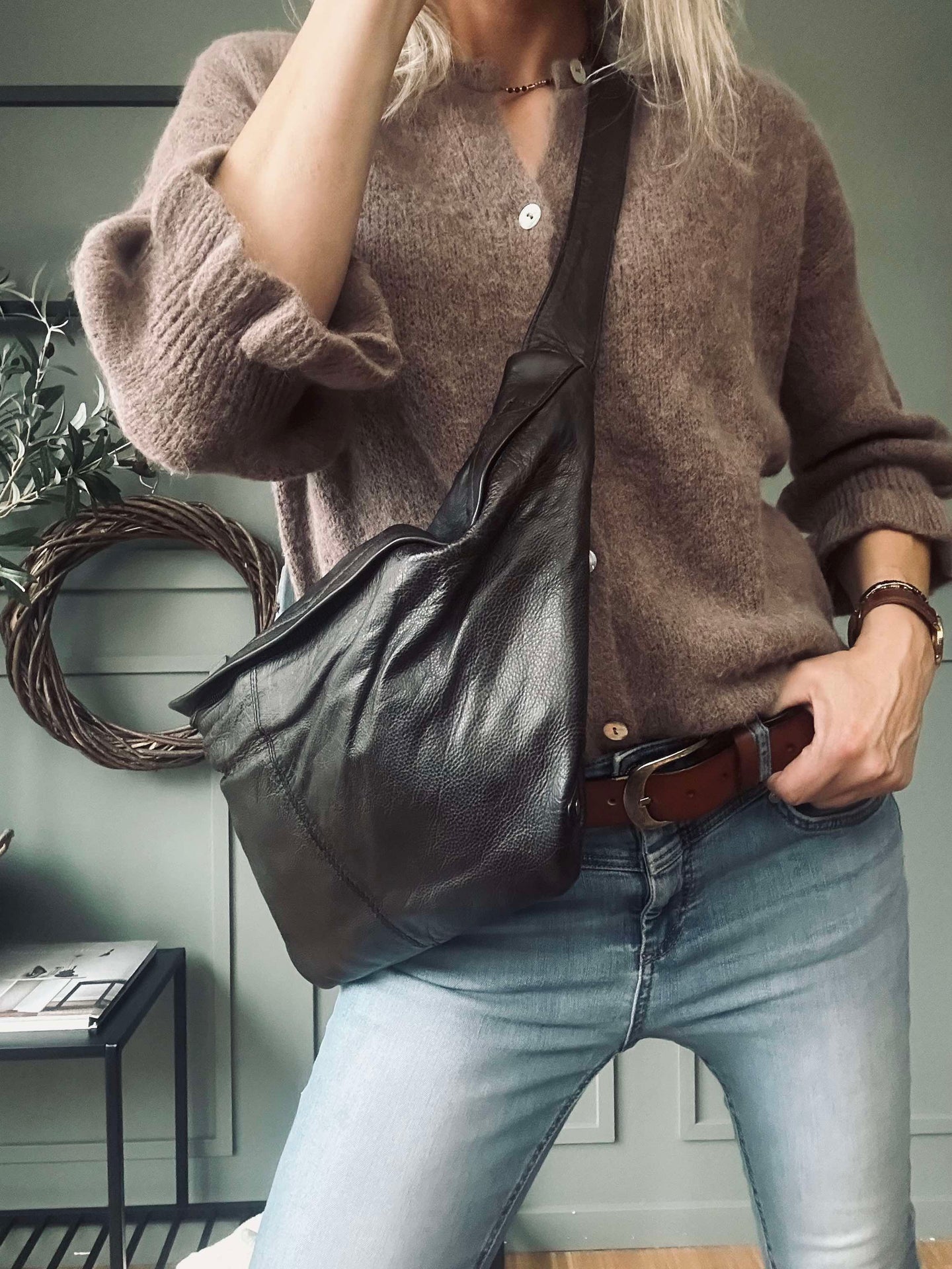 Cool Buffy XL Bauchtasche aus butterweichem Leder - Braun