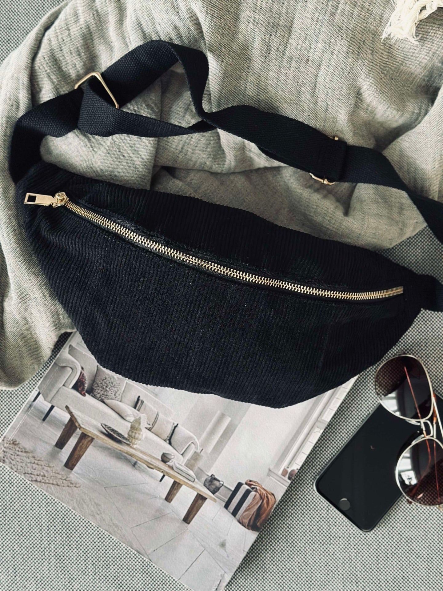 Bumbag - Schwarzer Samt