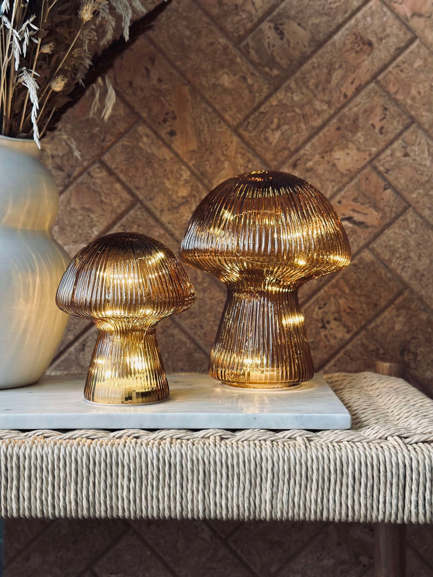 Mushroom mit Rillen 15cm - Golden