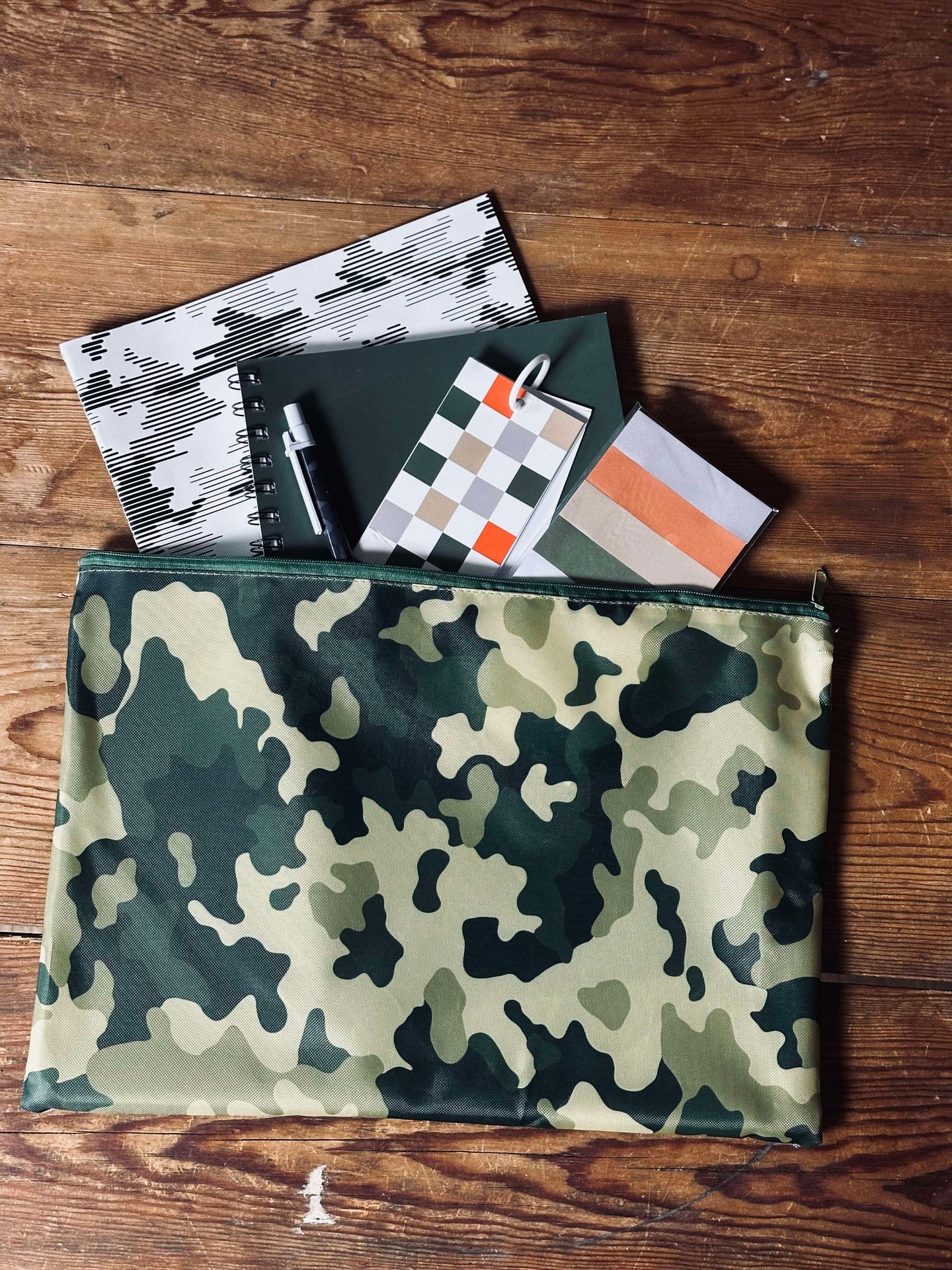 Set mit Notizbüchern und Tasche - Army