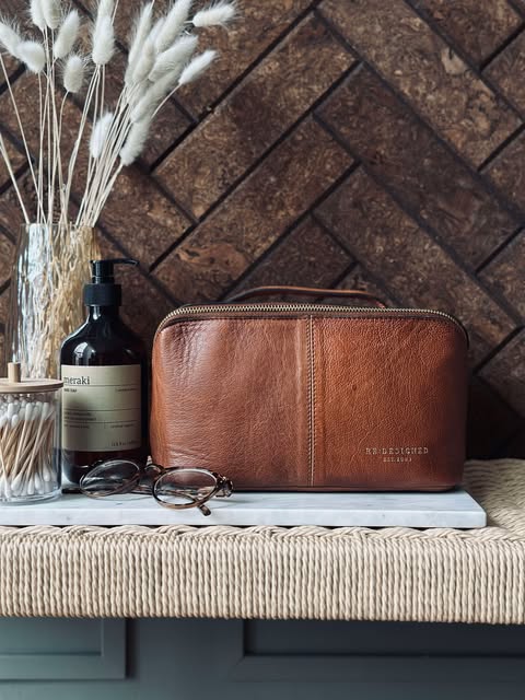 Kulturtasche Halima Walnut - Small