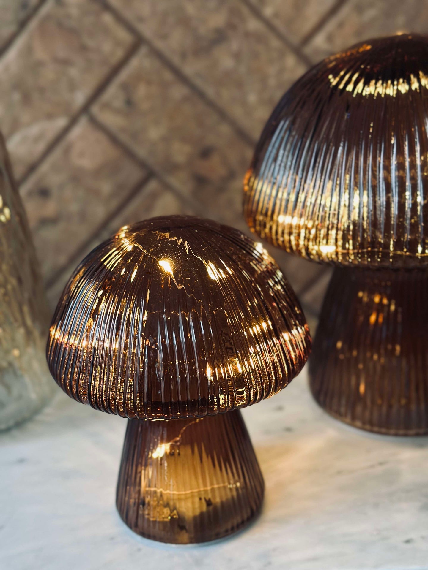 Mushroom mit Rillen 15cm - Brown