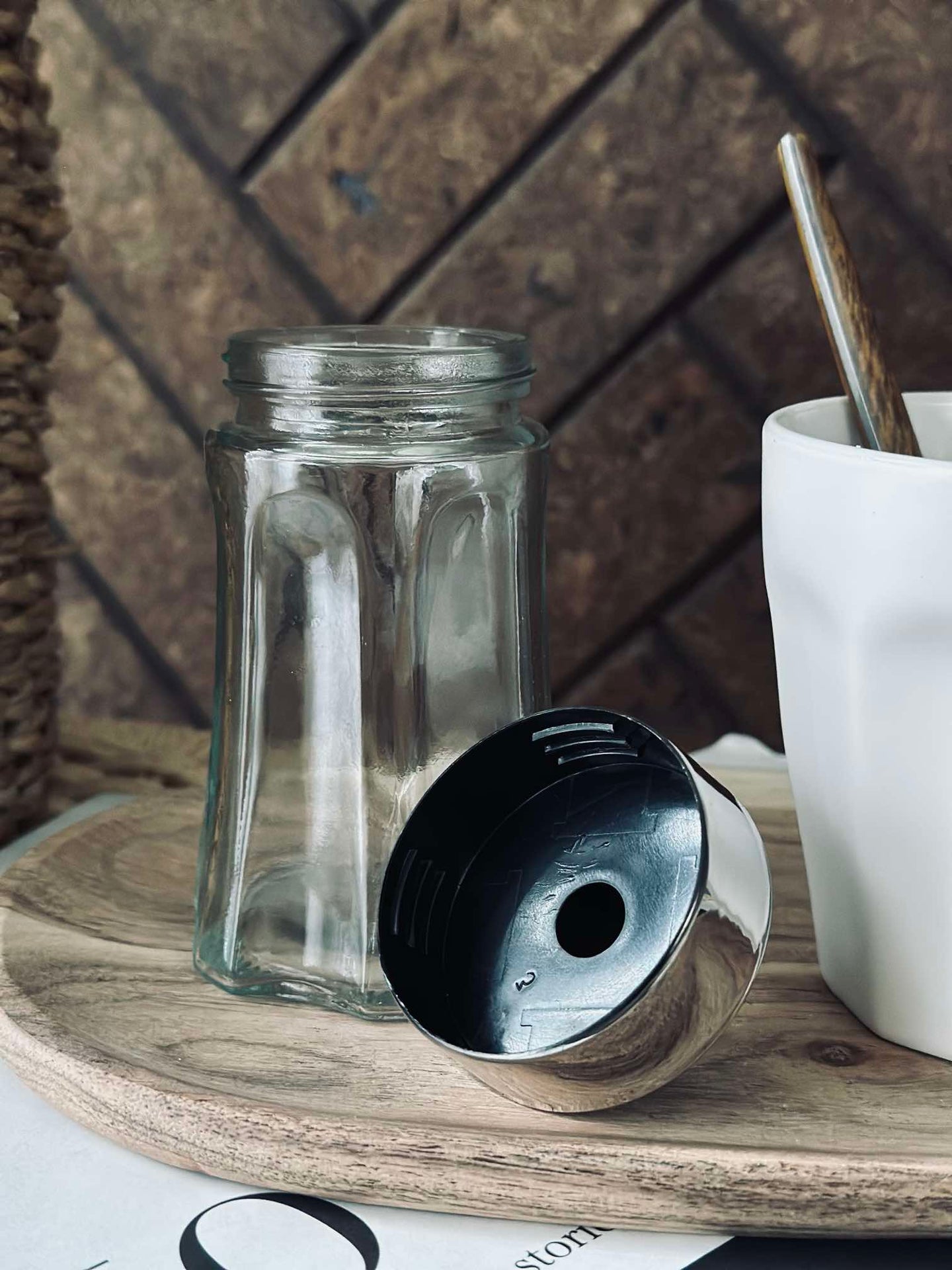Zuckerstreuer aus Glas