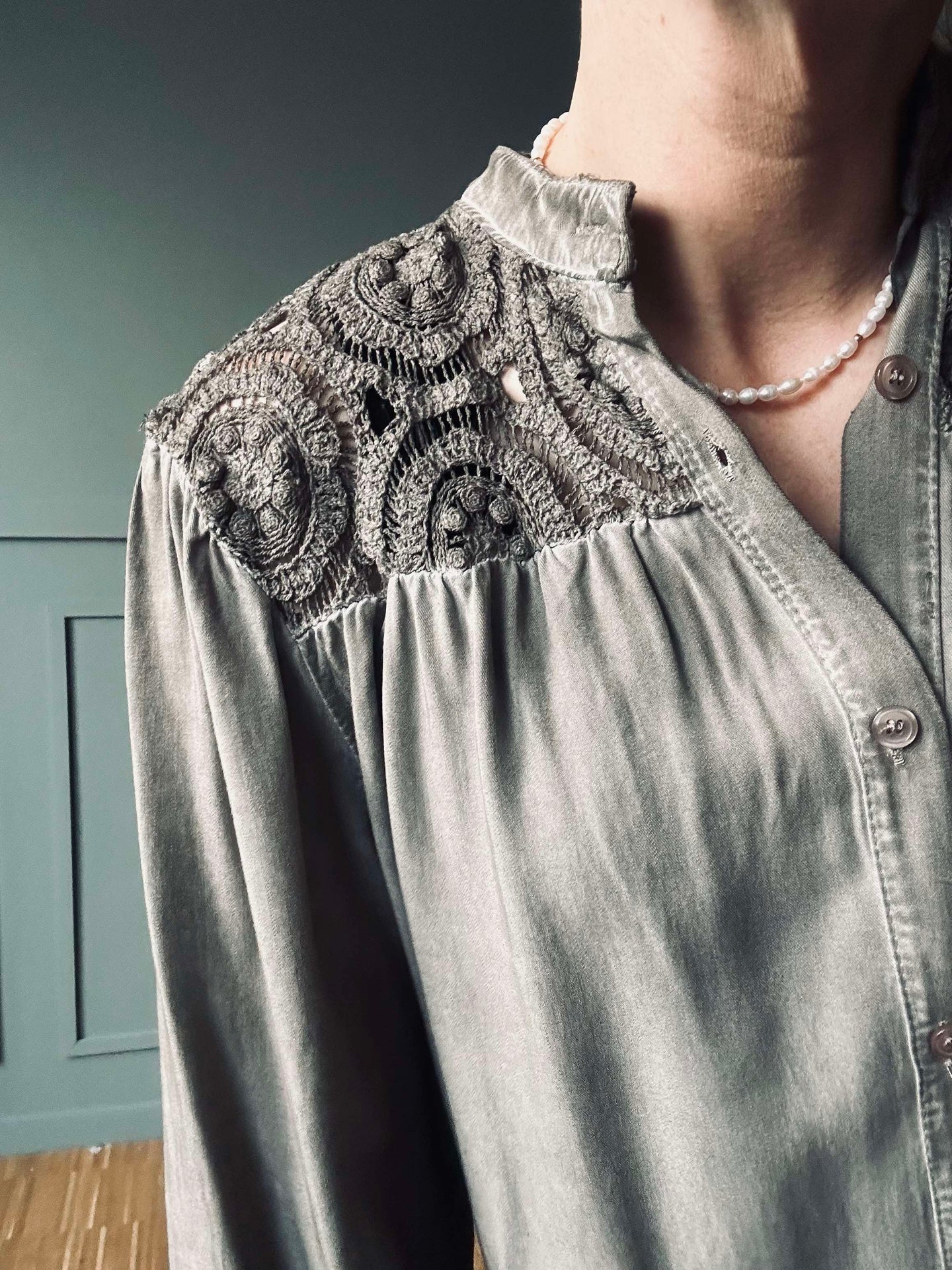 Bluse mit Spitze Fango