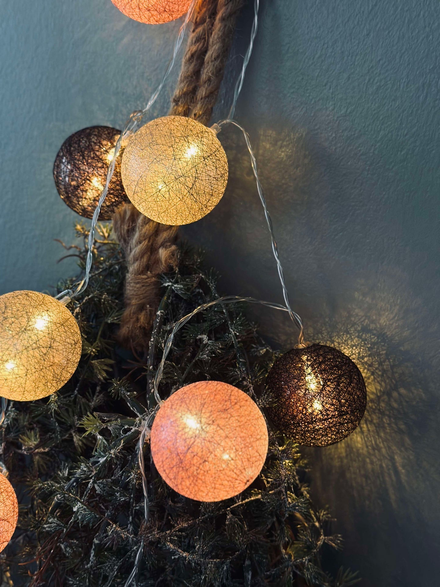 Lichterkette mit 10 Kugeln LED - Rosé
