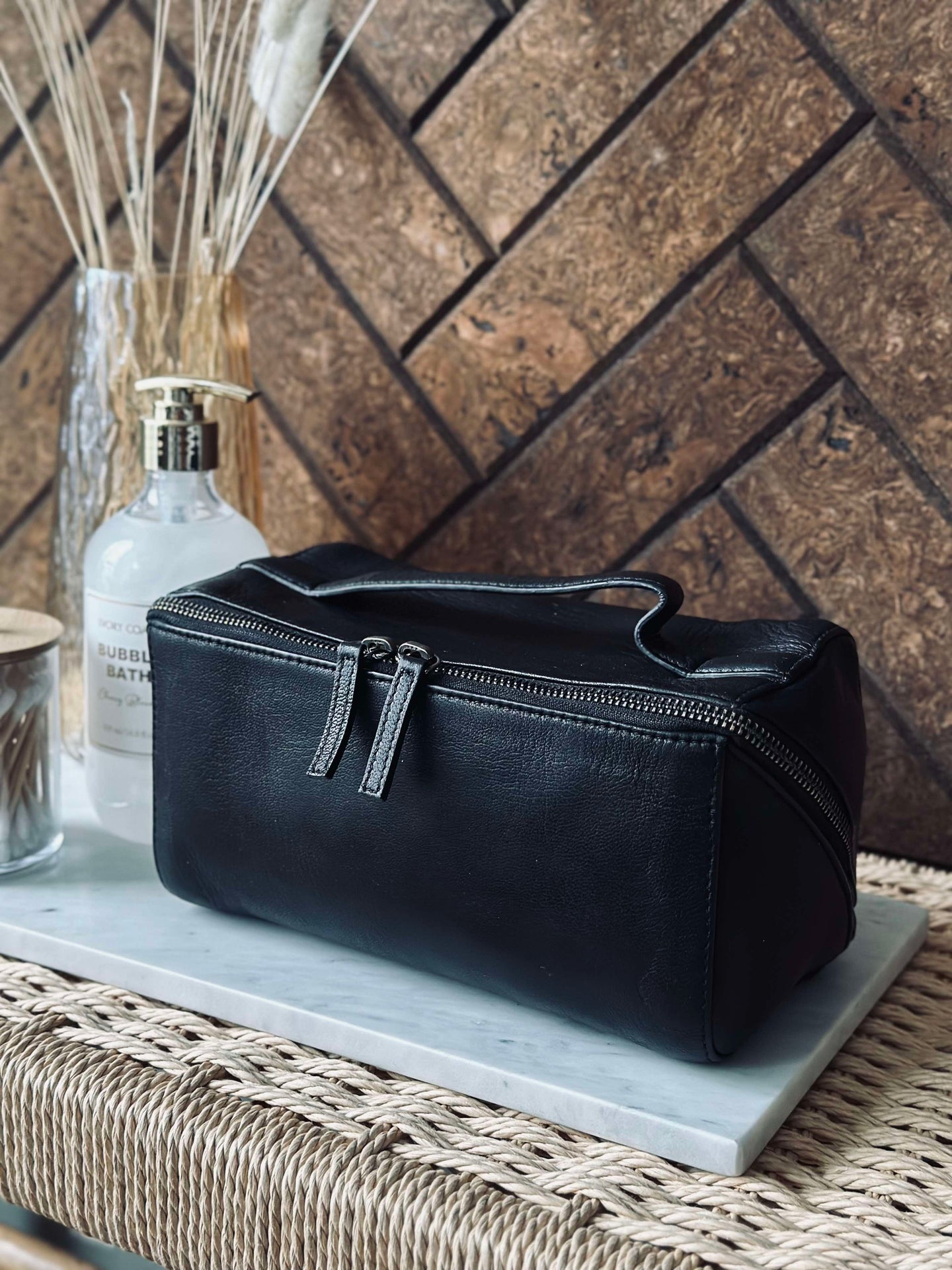 Kulturbeutel RIO - Black leather