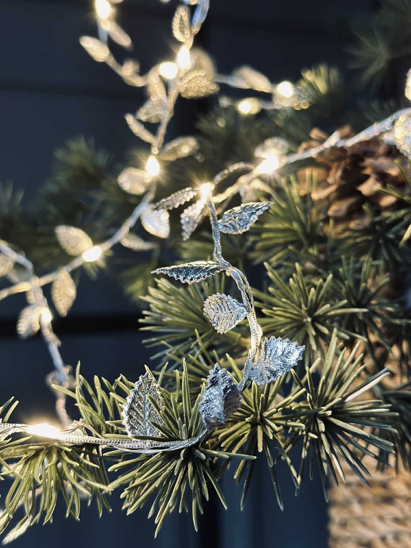 Lichterkette mit Blättern - Silver