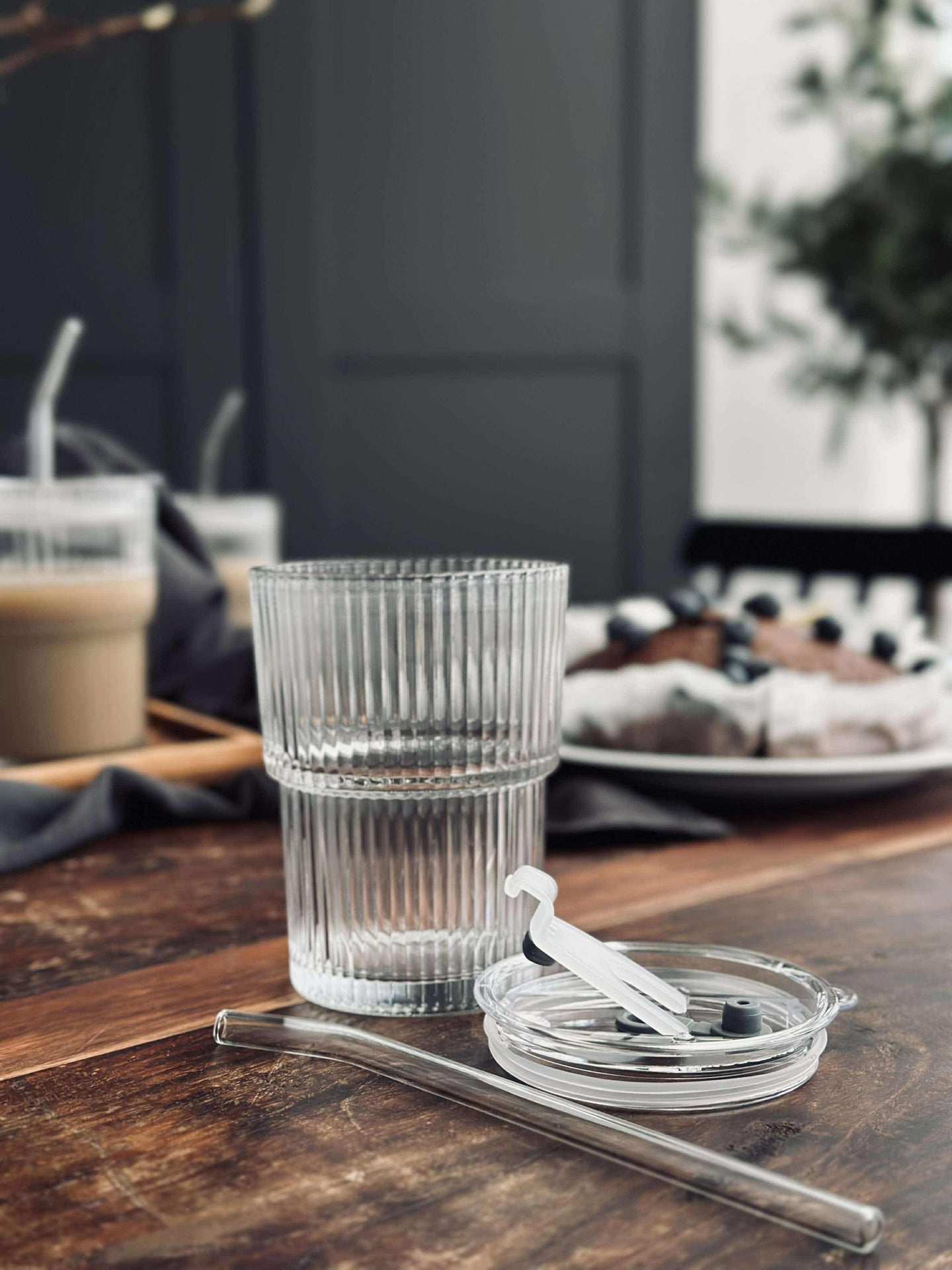Lattegläser mit Deckel und Strohhalm - 6 Stück