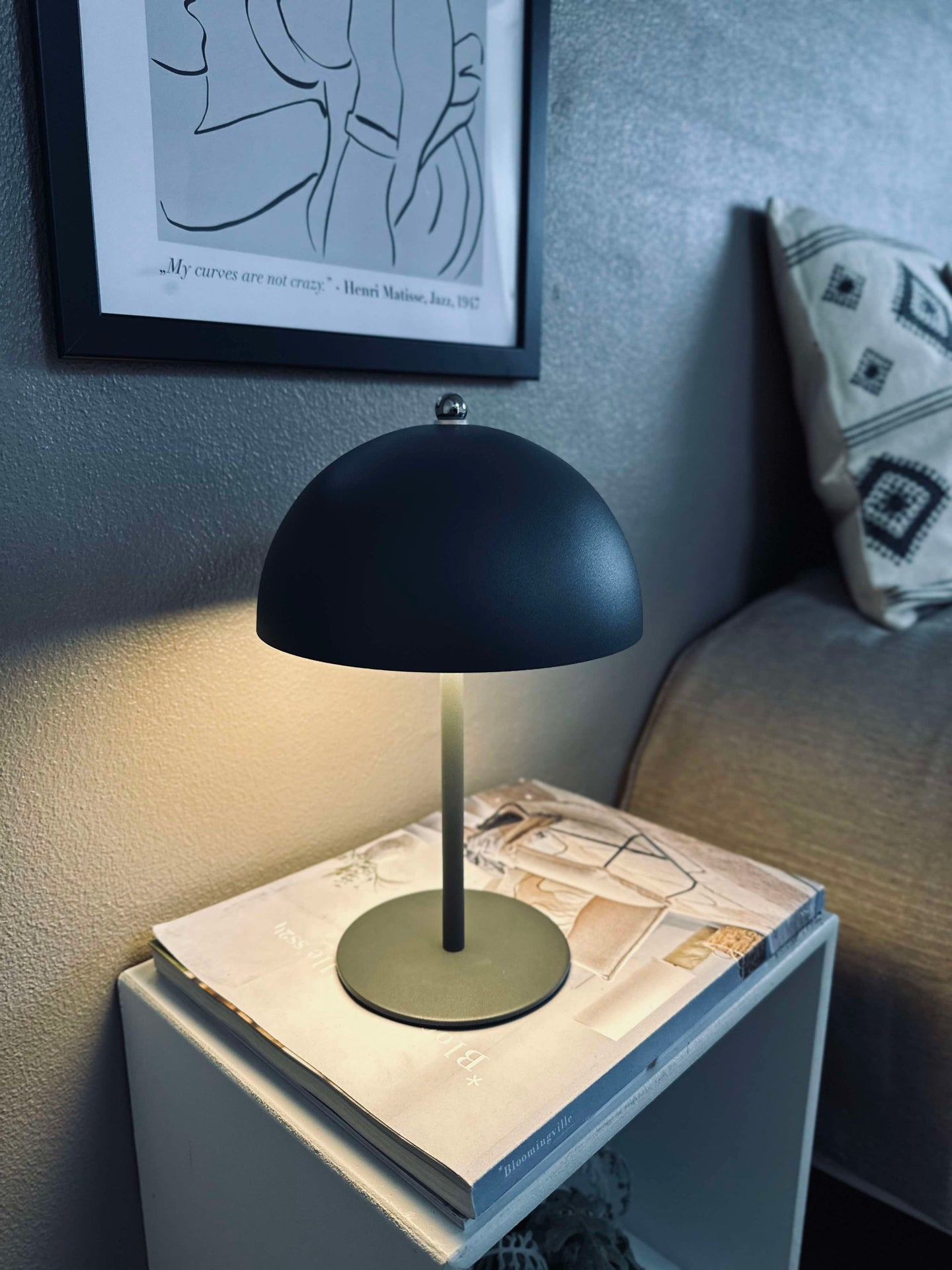 LED-Touch-Tischlampe, beige und grau