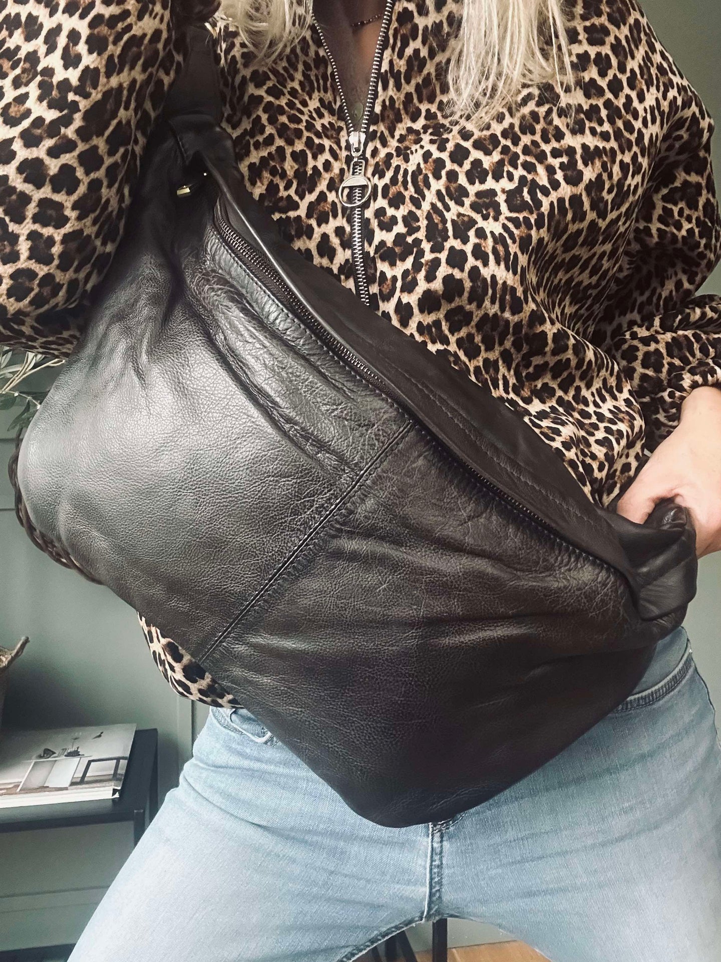 Cool Buffy XL Bauchtasche aus butterweichem Leder - Braun