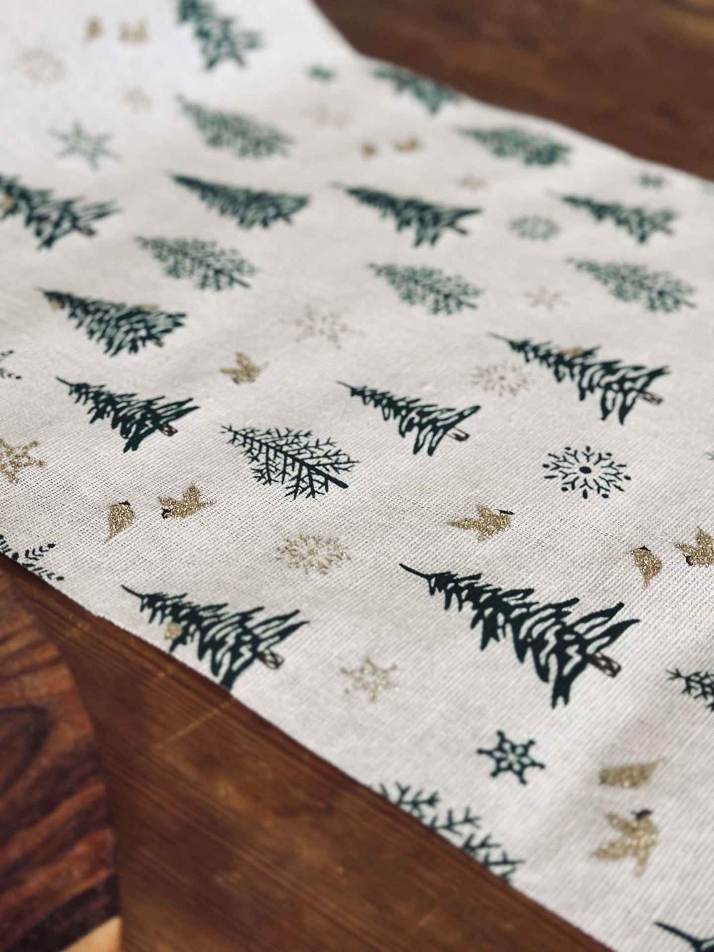 Tischläufer mit Weihnachtsbäumen - 2 Meter