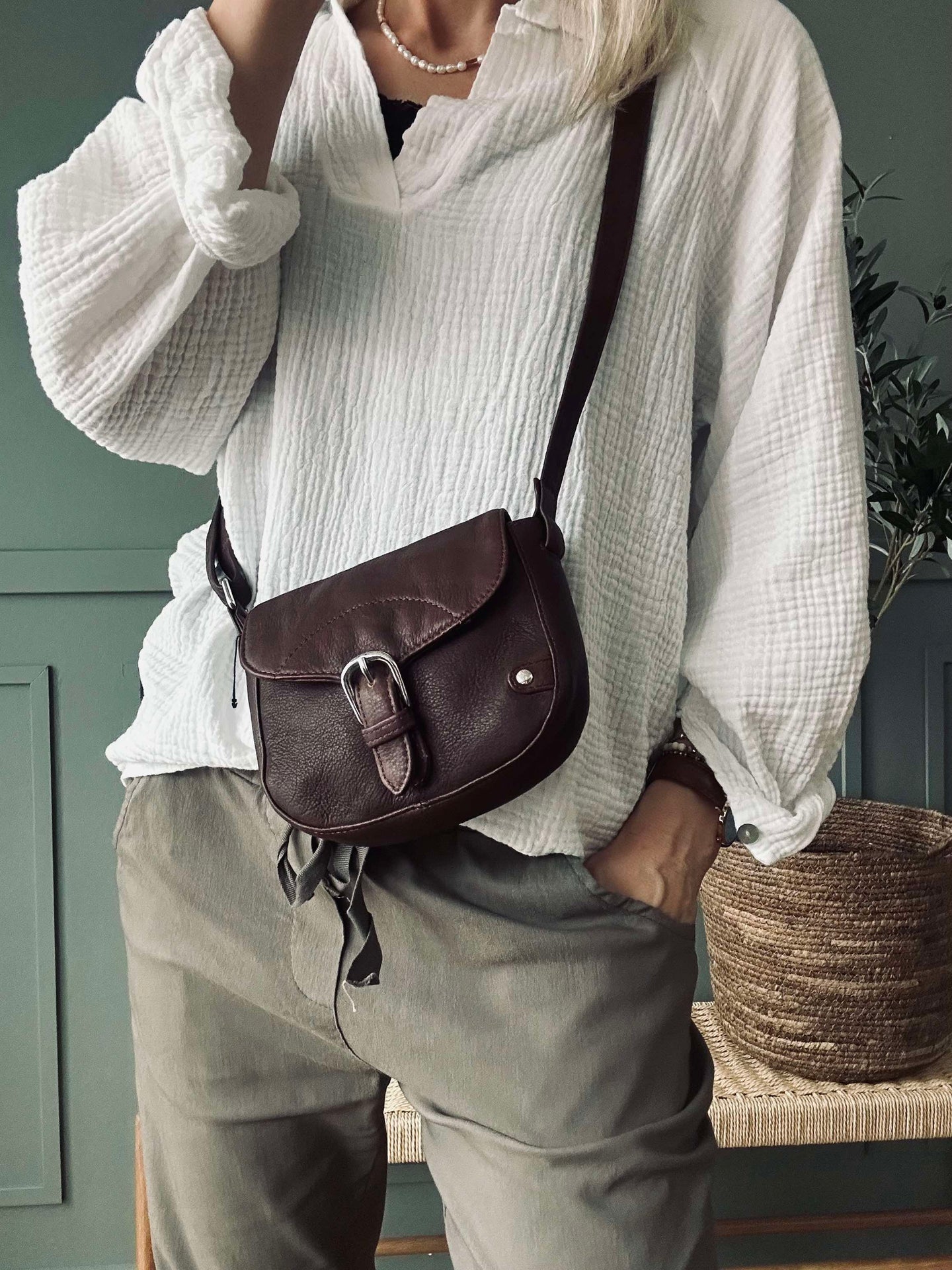 Crossbody Aura Dark Brown