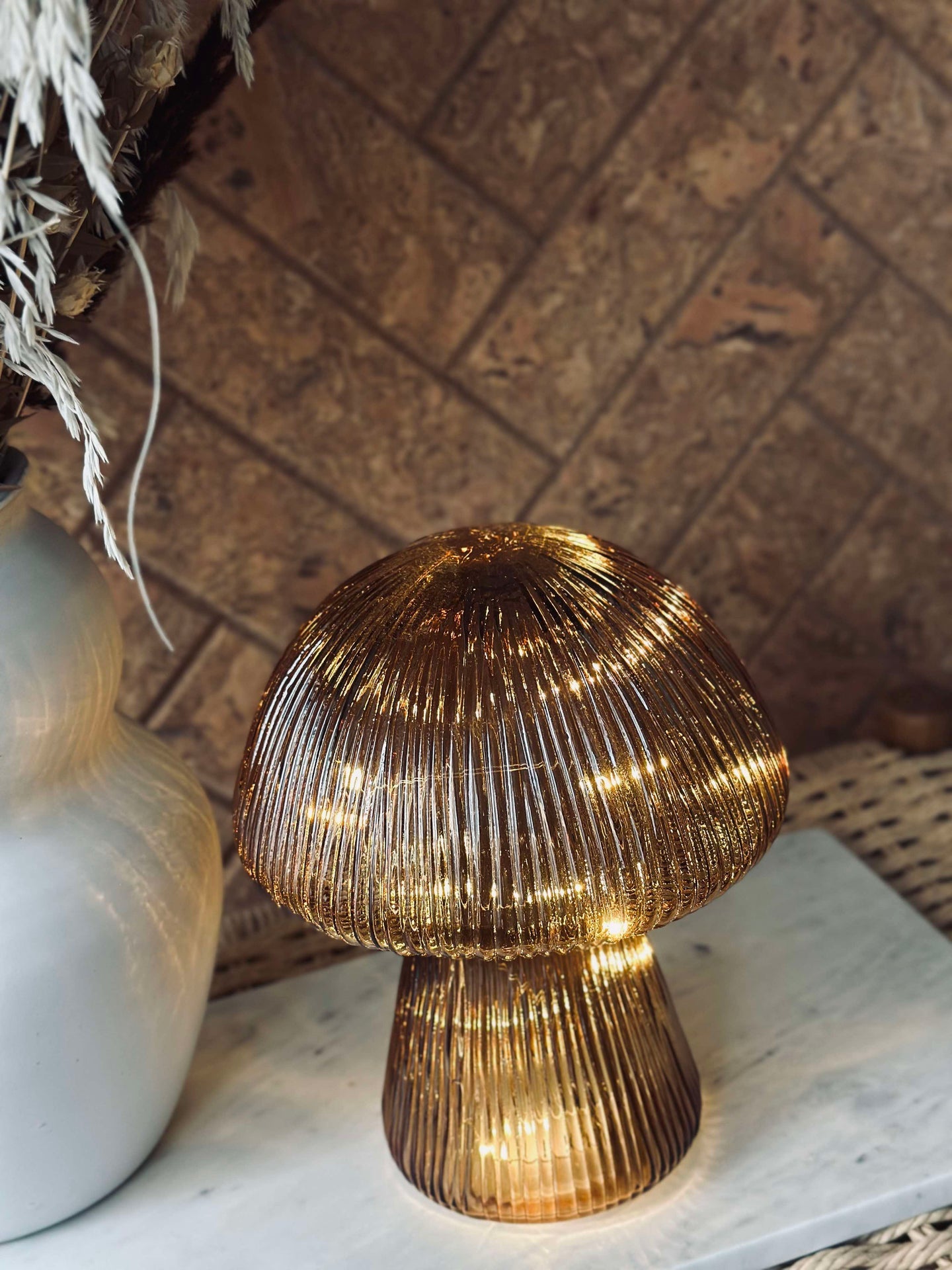 Mushroom mit Rillen 15cm - Golden