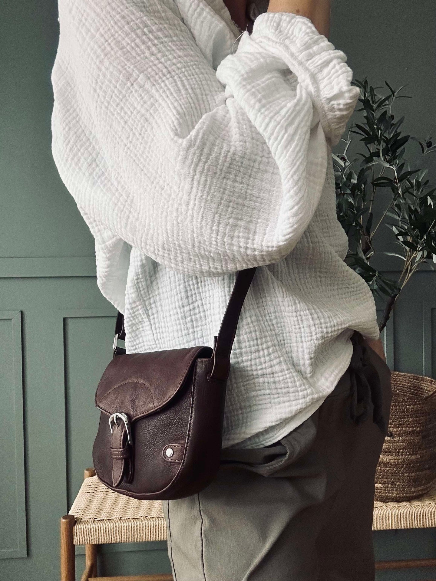 Crossbody Aura Dark Brown