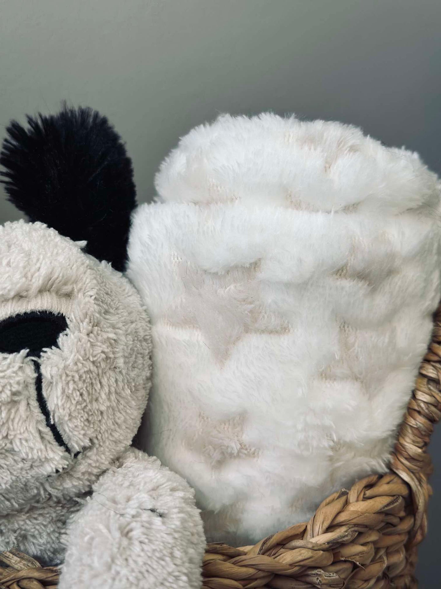 Babydecke mit Kuschelhund