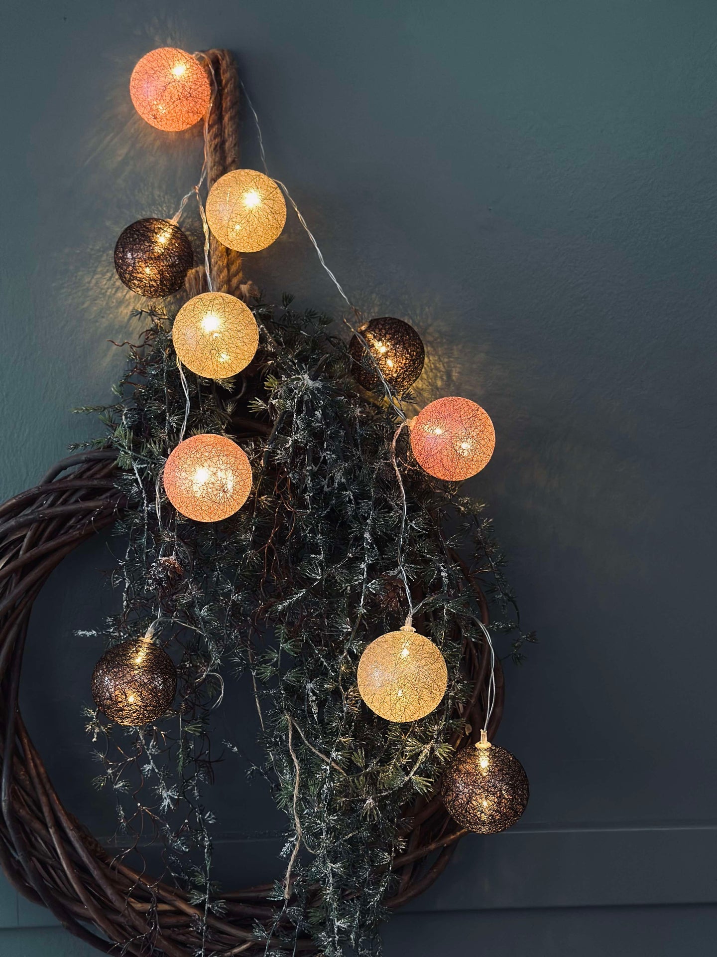 Lichterkette mit 10 Kugeln LED - Rosé