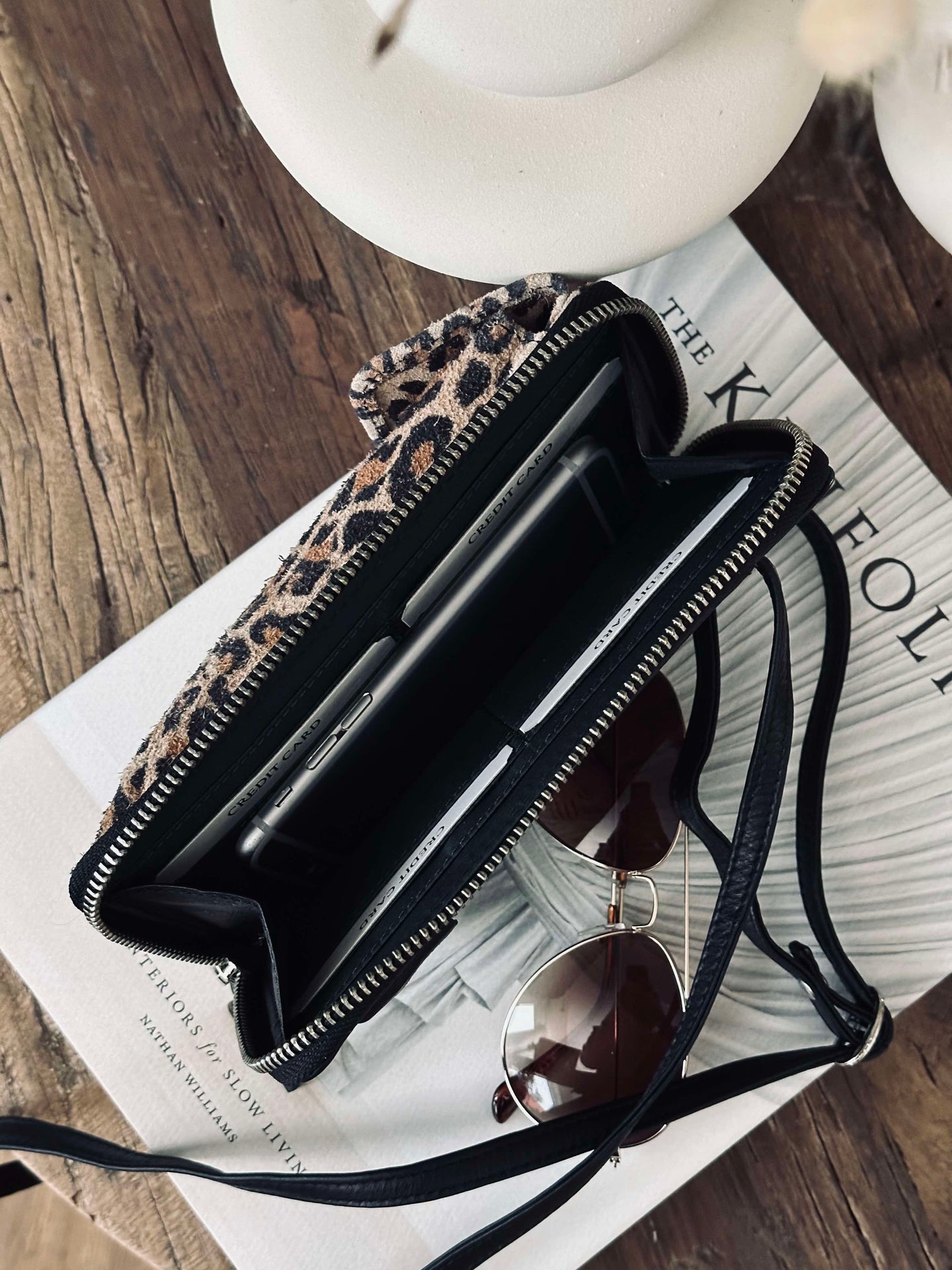 Handytasche / Crossover Daily Leopard - Small