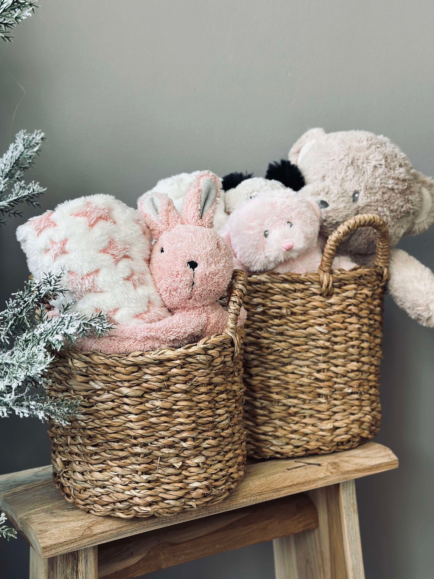 Babydecke mit Kuscheltier - Hase