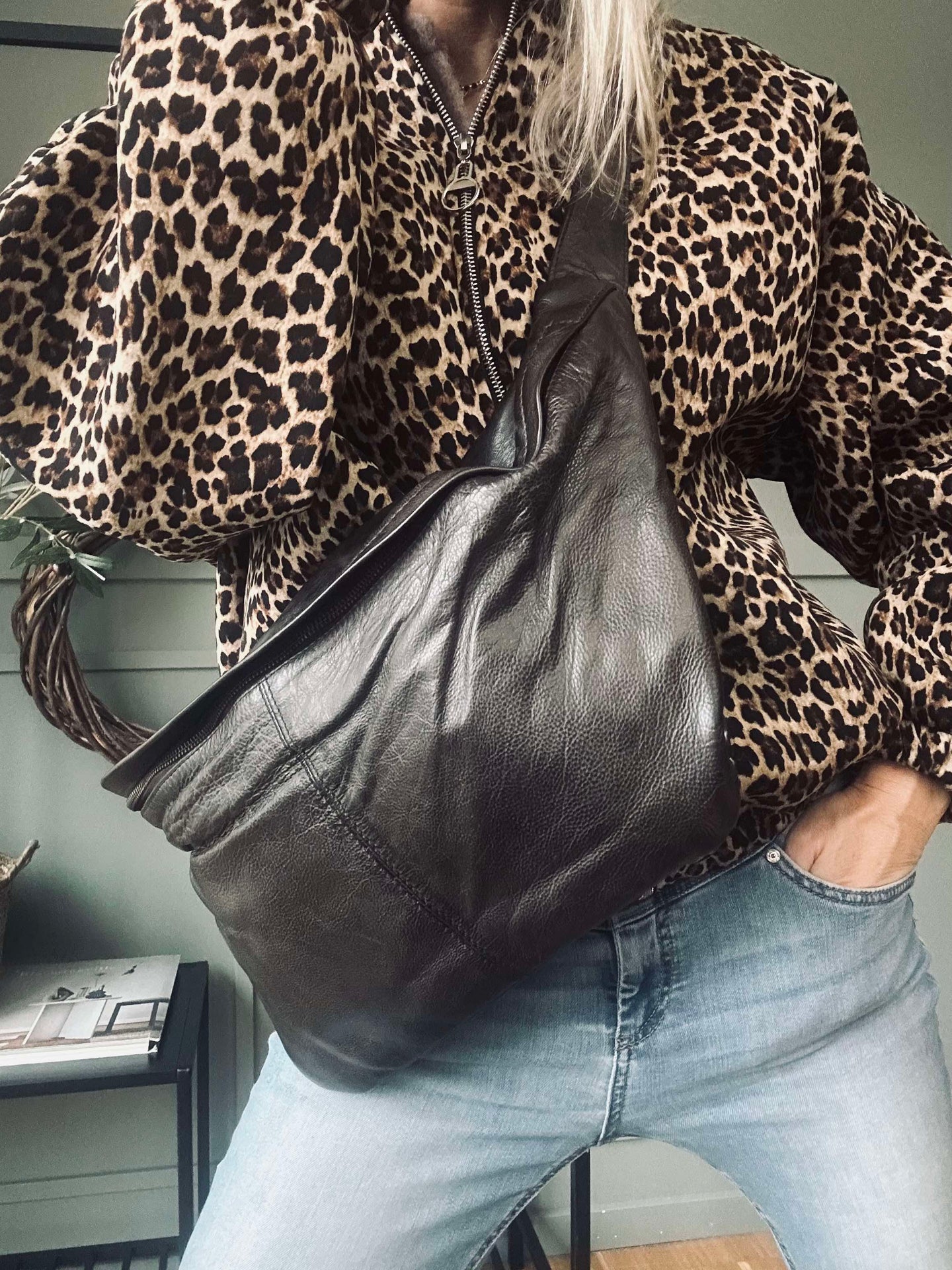 Cool Buffy XL Bauchtasche aus butterweichem Leder - Braun
