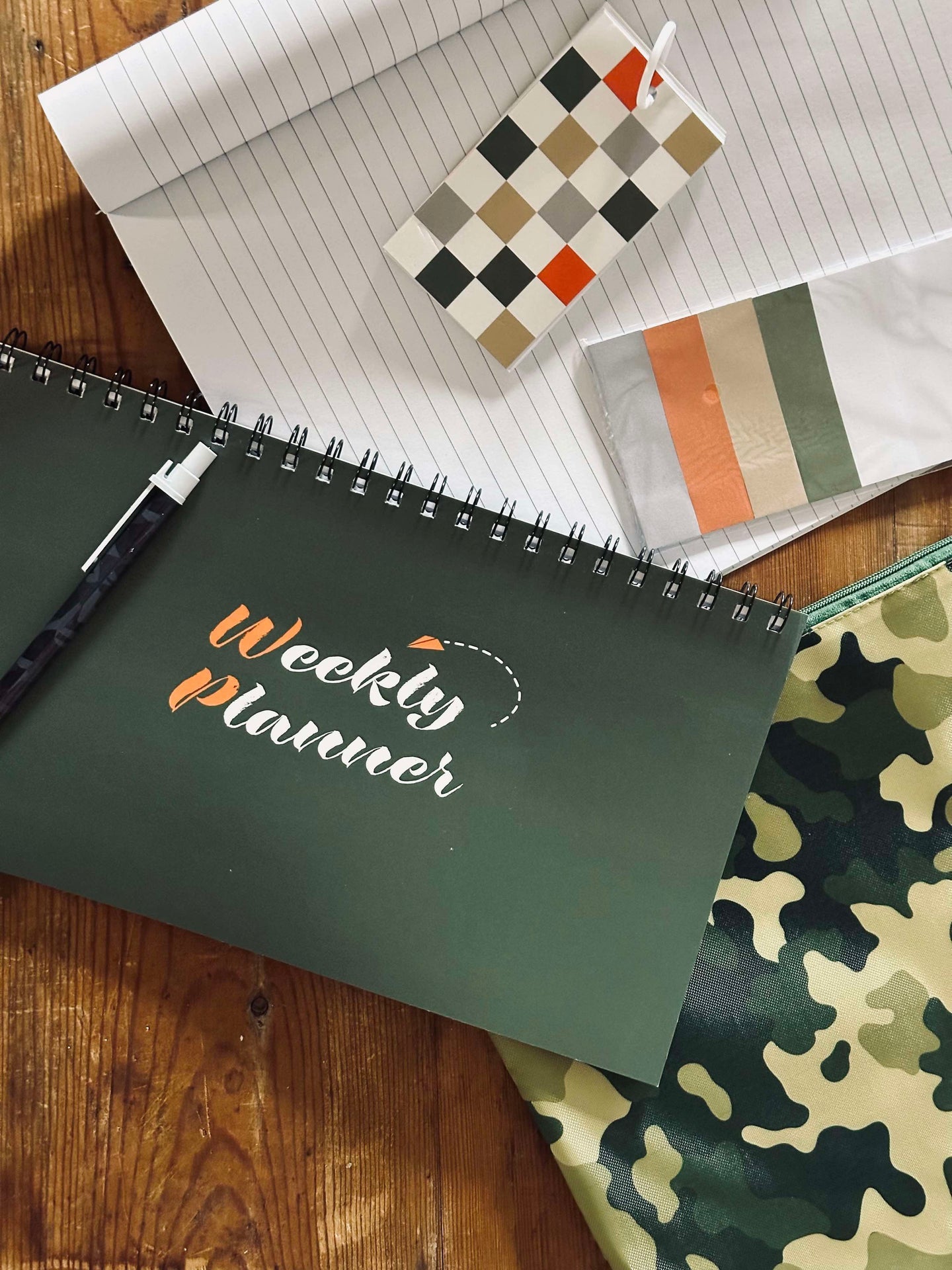 Set mit Notizbüchern und Tasche - Army