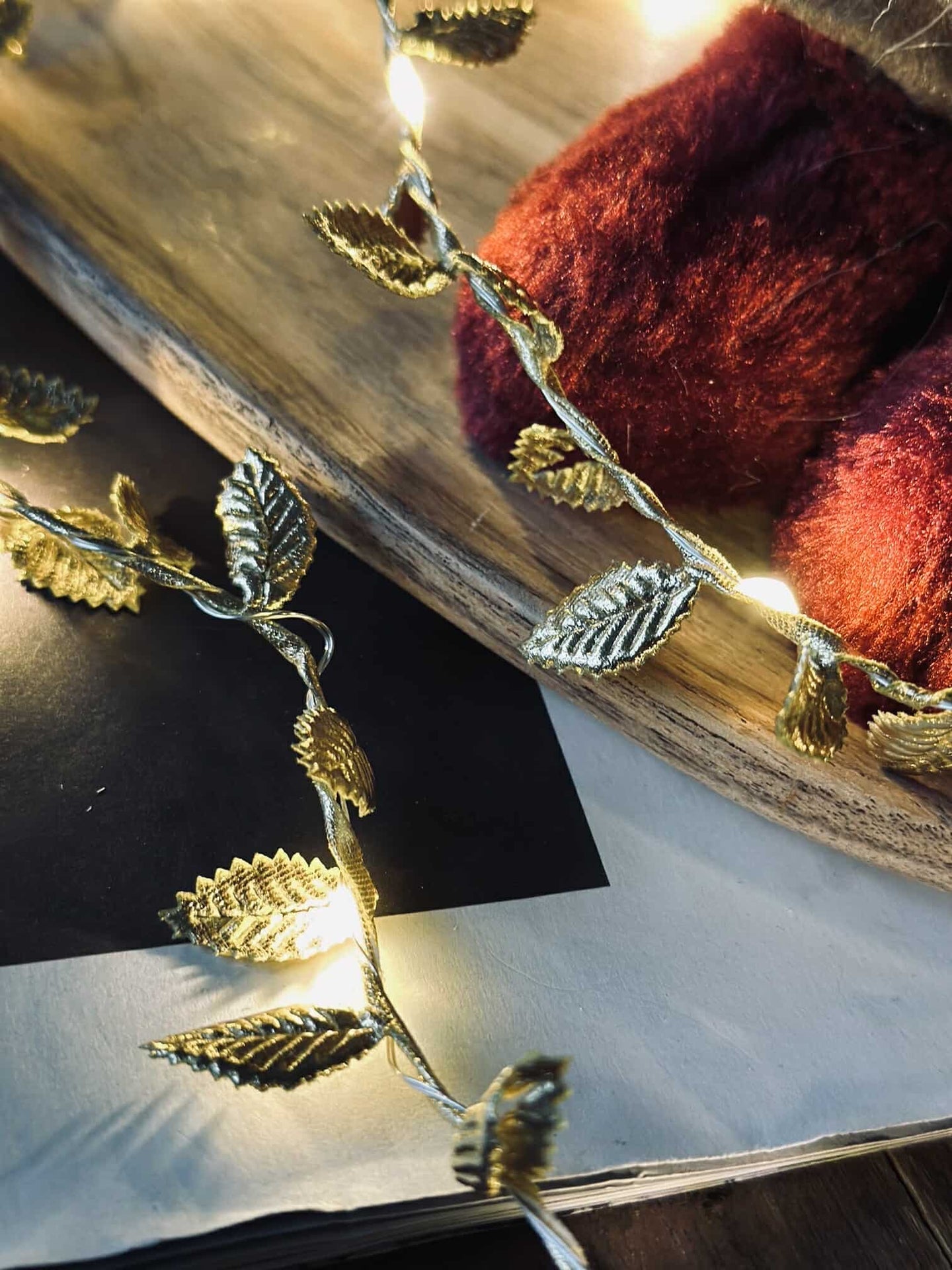 Lichterkette mit Blättern - Gold