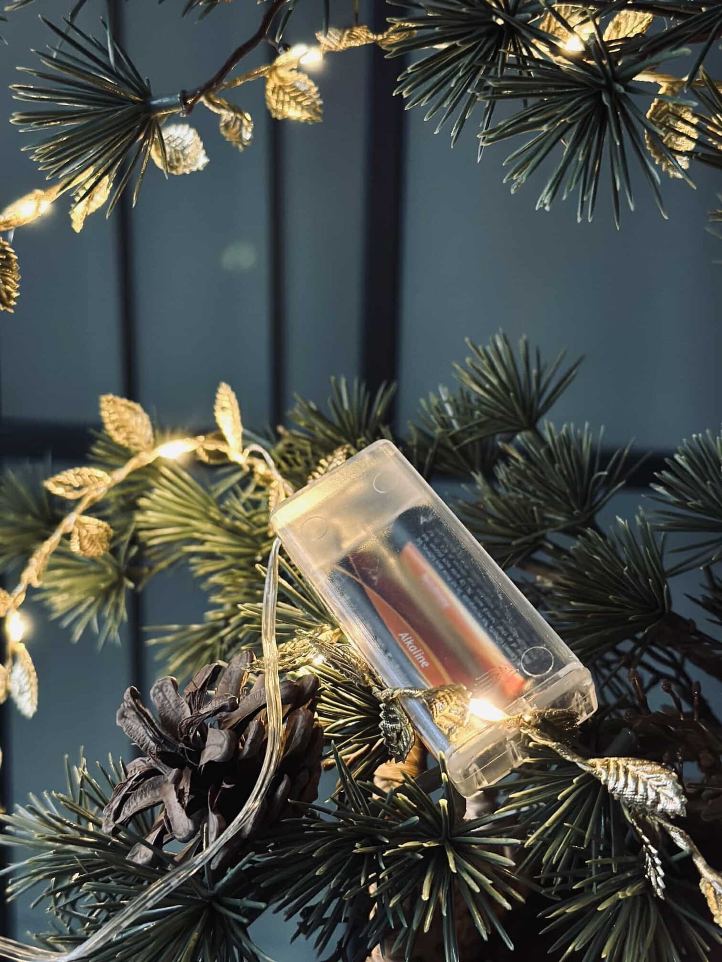 Lichterkette mit Blättern - Gold